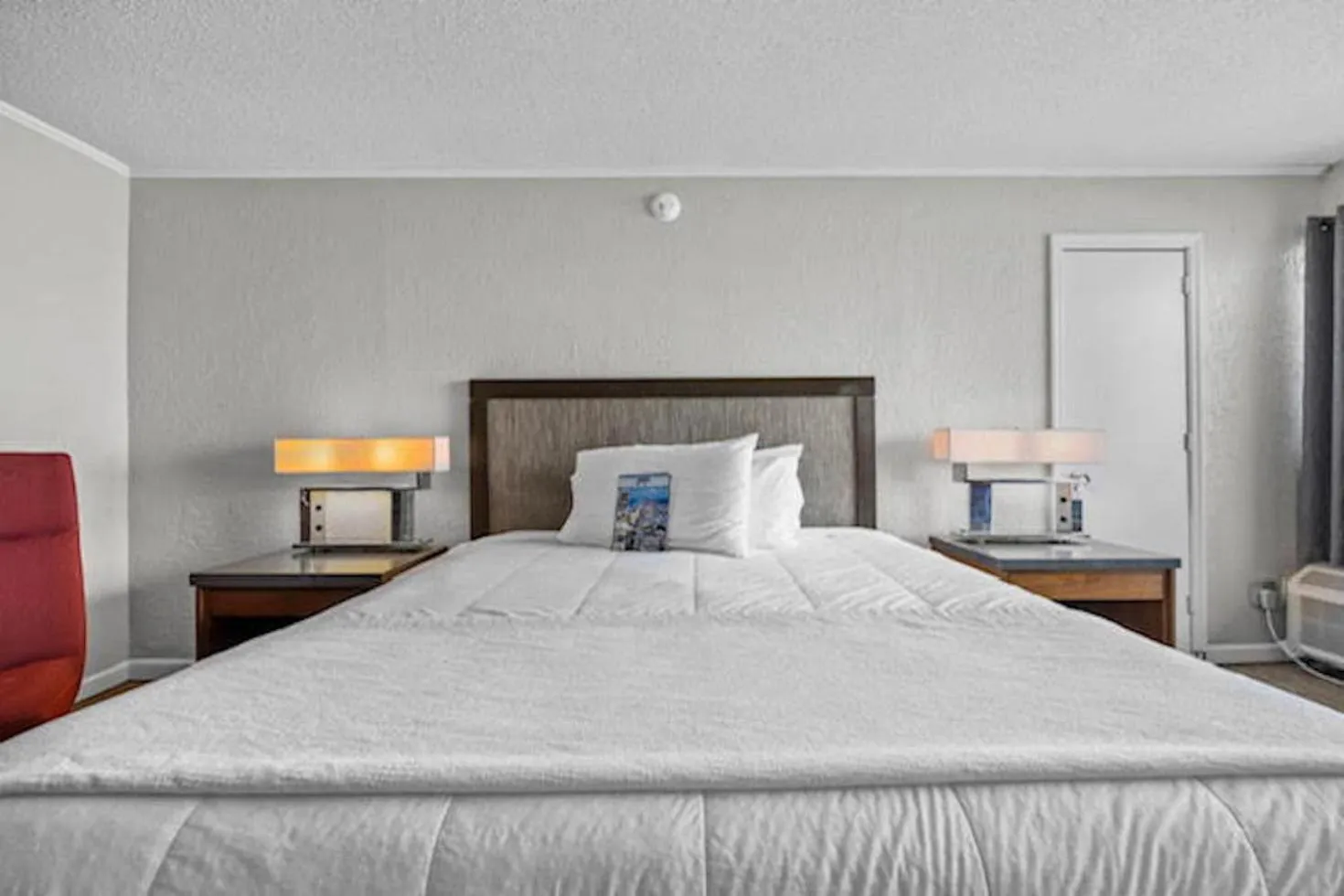 Bed in The Red Tree Inn