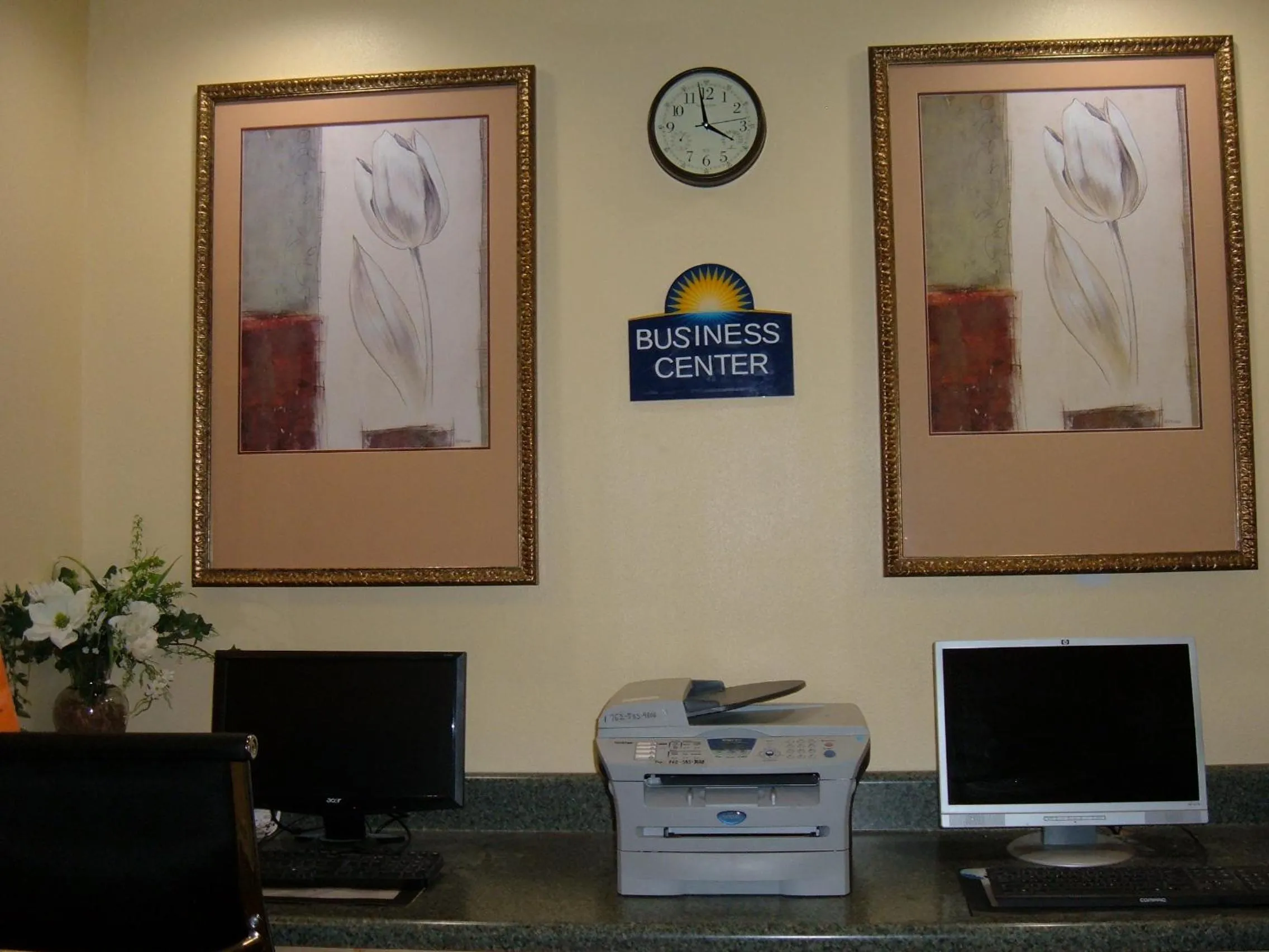 Business facilities in Days Inn by Wyndham Madison