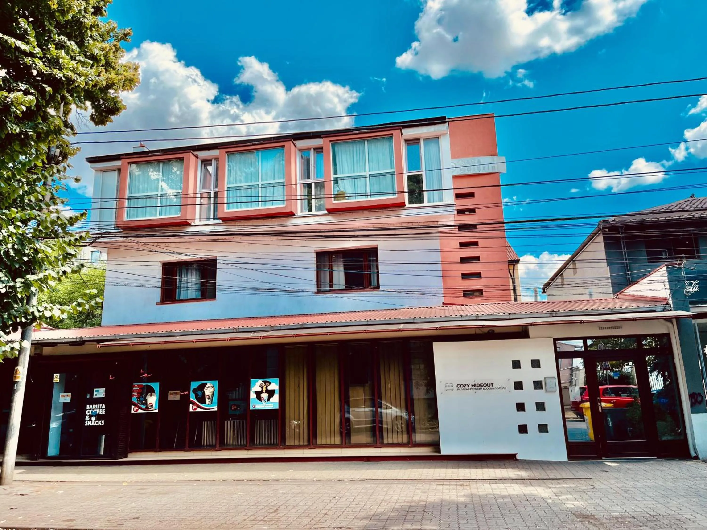 Property building in Cozy Hideout - Condo Hotel