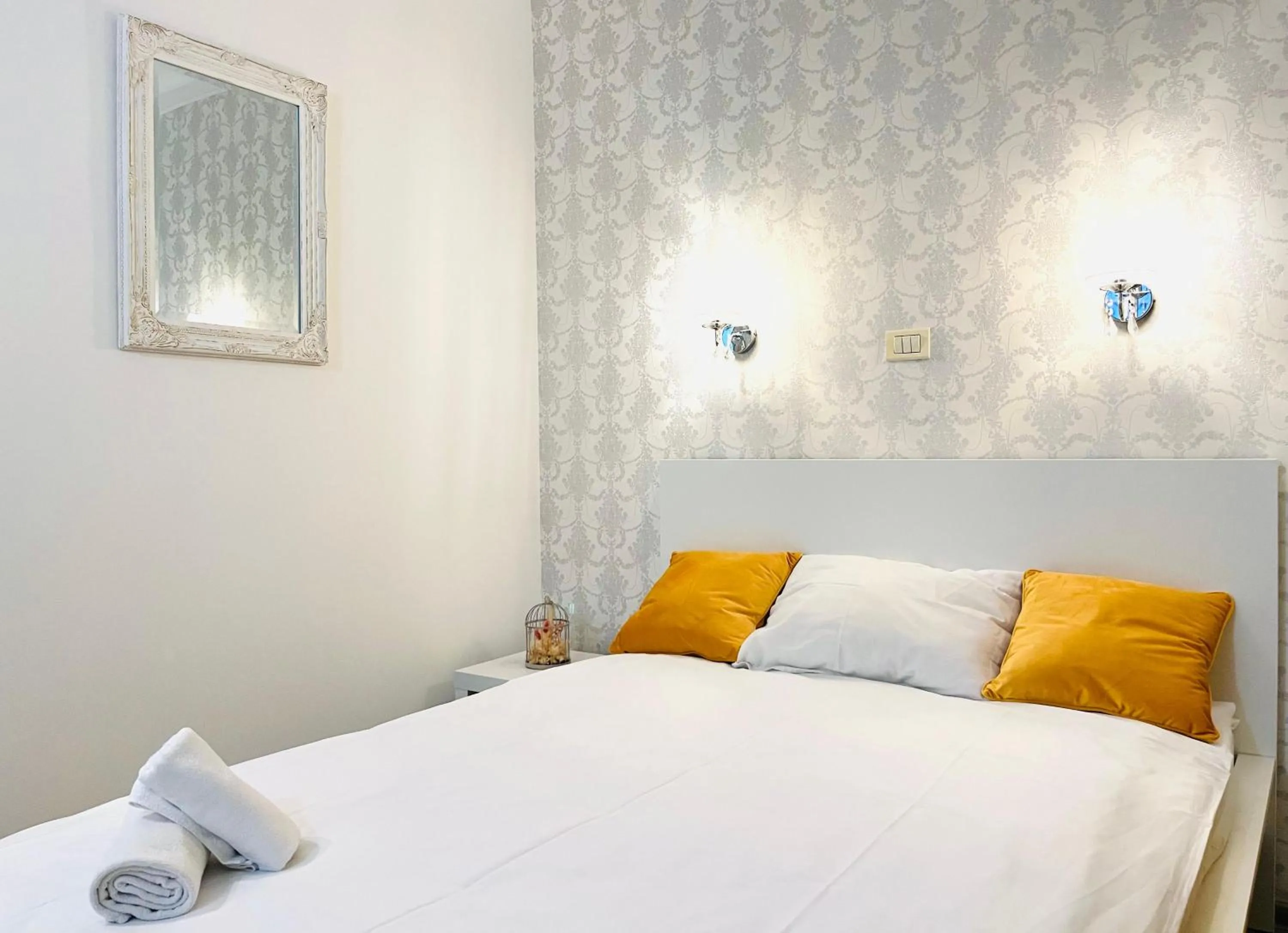 Photo of the whole room, Bed in Cozy Hideout - Condo Hotel