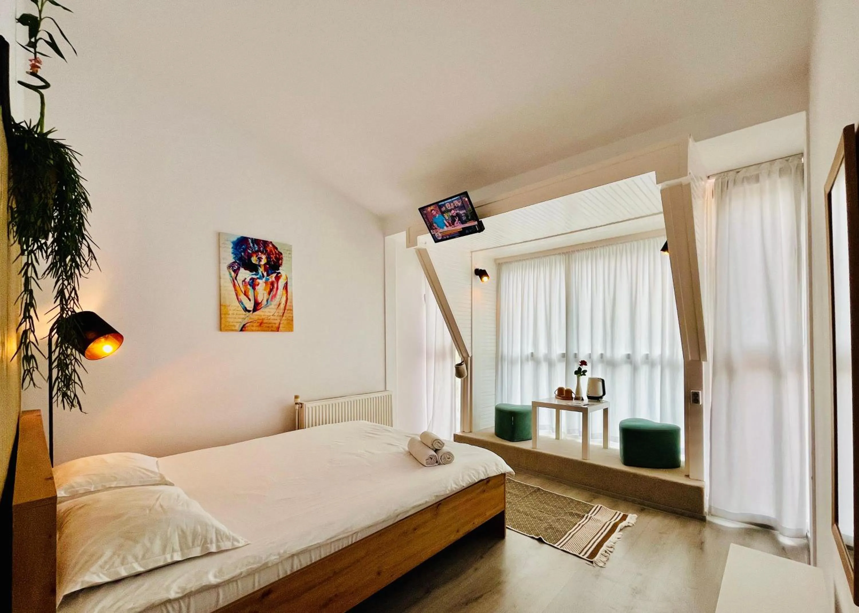 Bed in Cozy Hideout - Condo Hotel