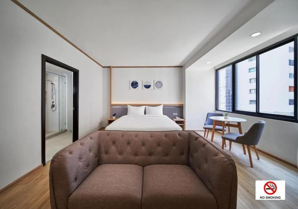 Suite Tower 2 in Prom Hotel