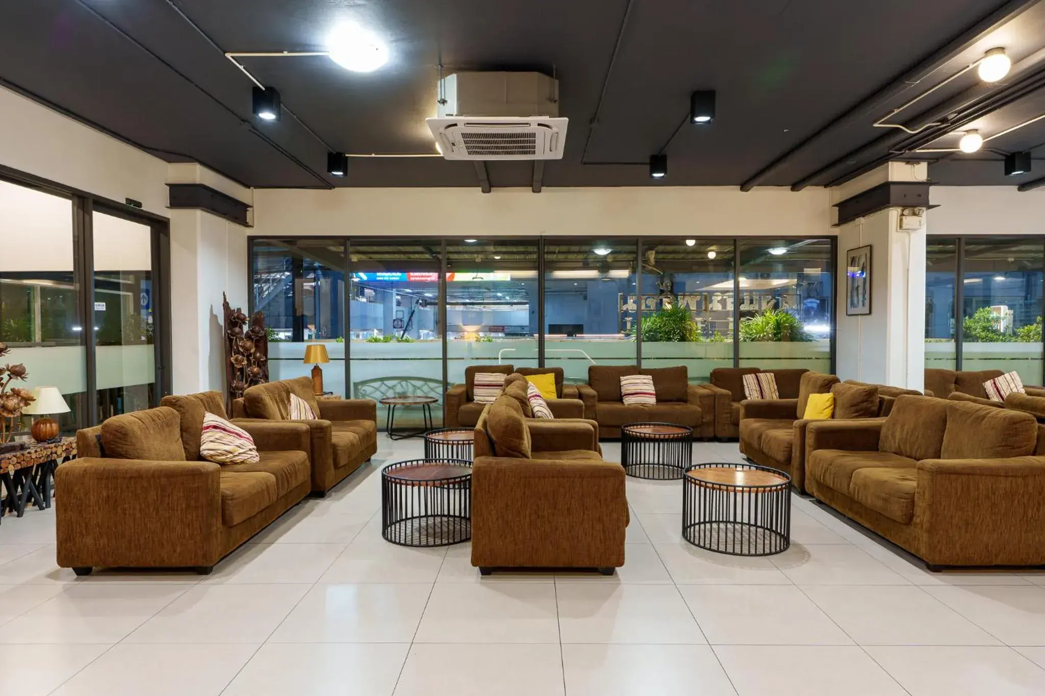 Prom Hotel Prom Hotel