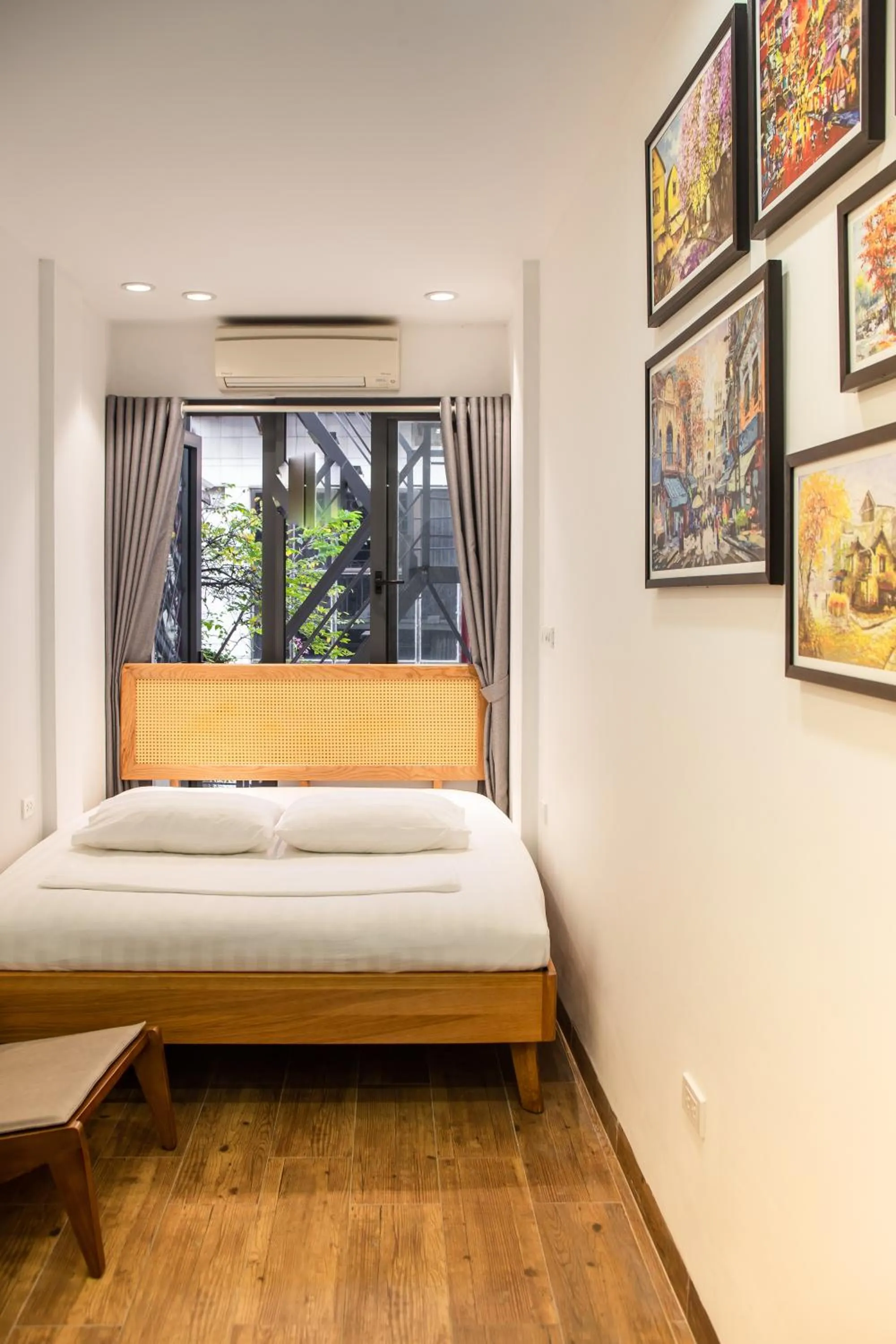 Bed in Lanha Hotel - Homestay