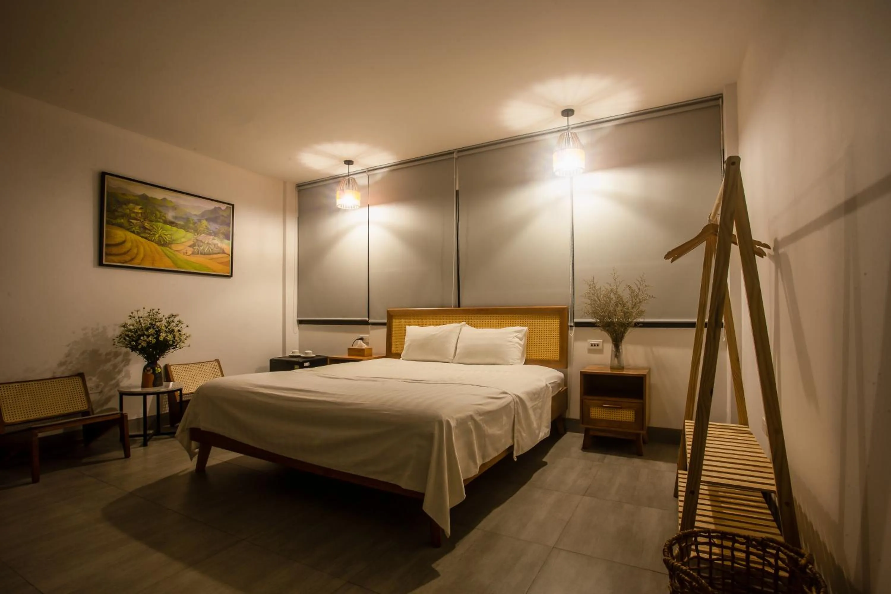 Bedroom, Bed in Lanha Hotel - Homestay