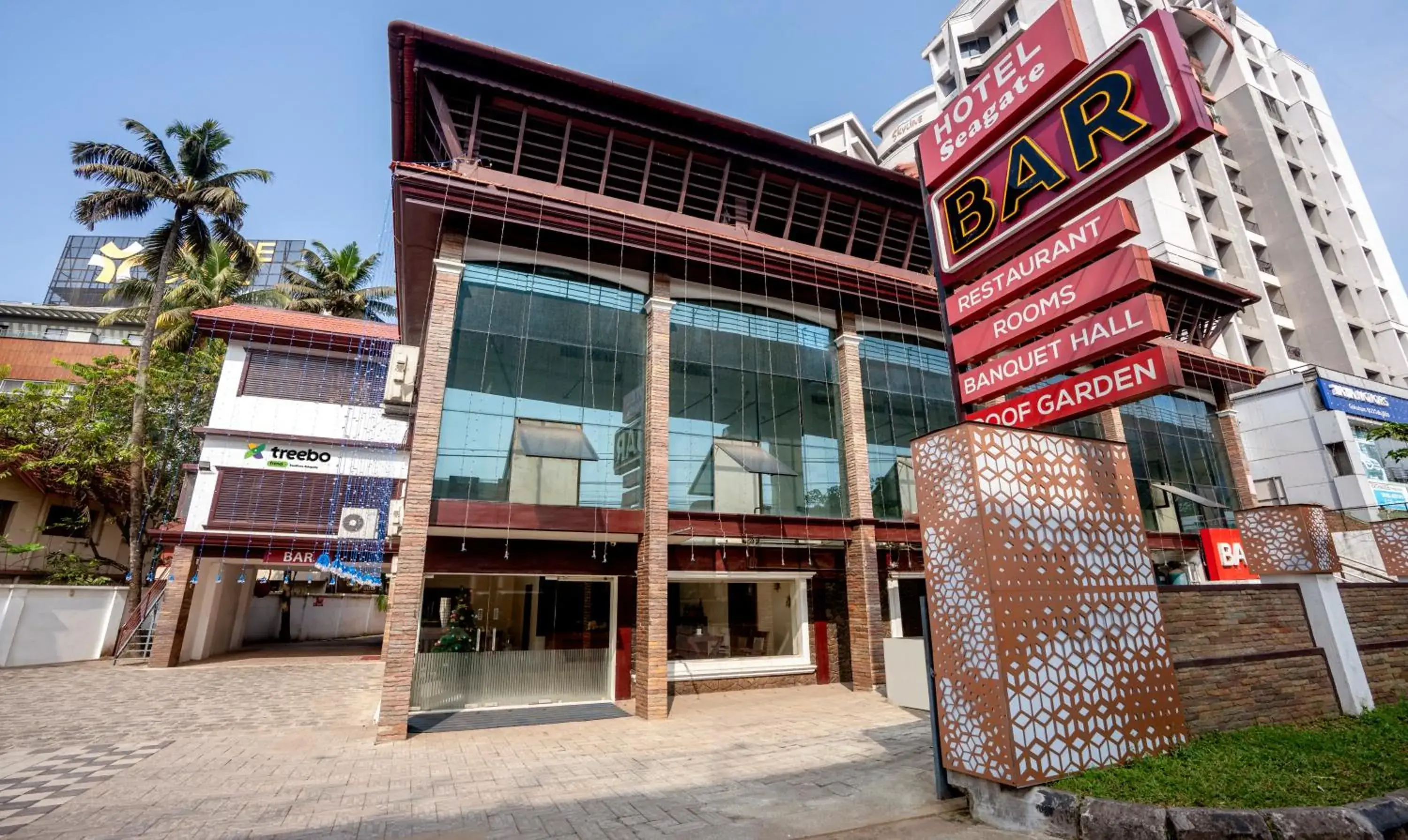 Facade/entrance in Treebo Seagate Facade/entrance in Treebo Seagate