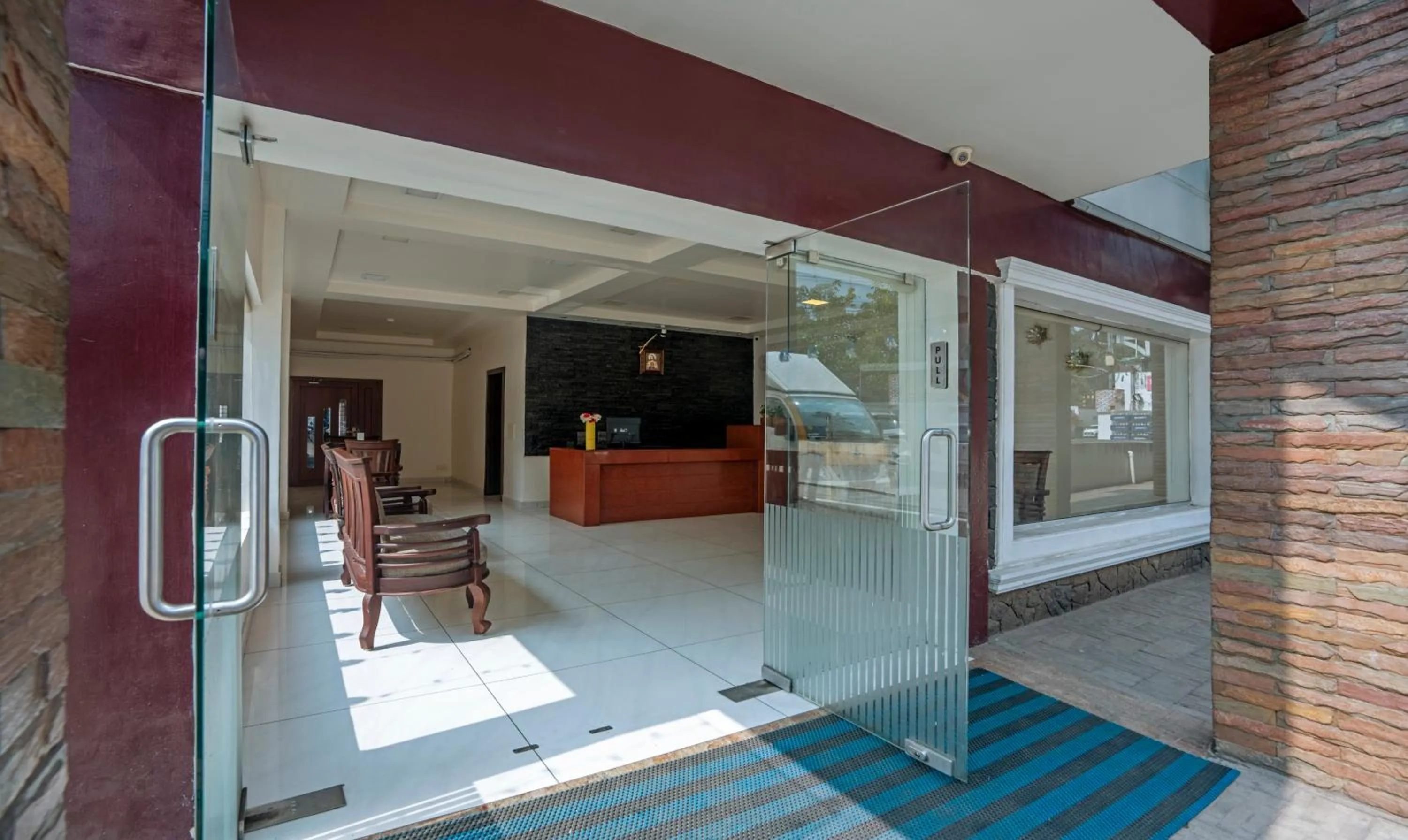 Lobby or reception in Treebo Seagate