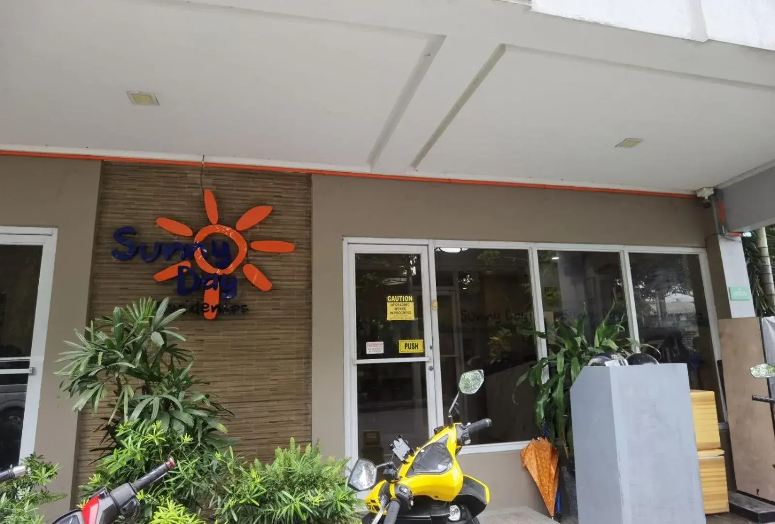 Facade/entrance in Sunny Day Residences Cainta Facade/entrance in Sunny Day Residences Cainta