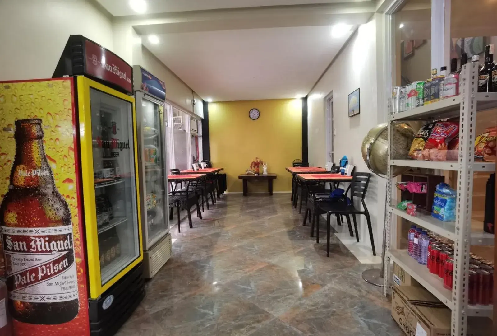 Food and drinks in Sunny Day Residences Cainta Food and drinks in Sunny Day Residences Cainta