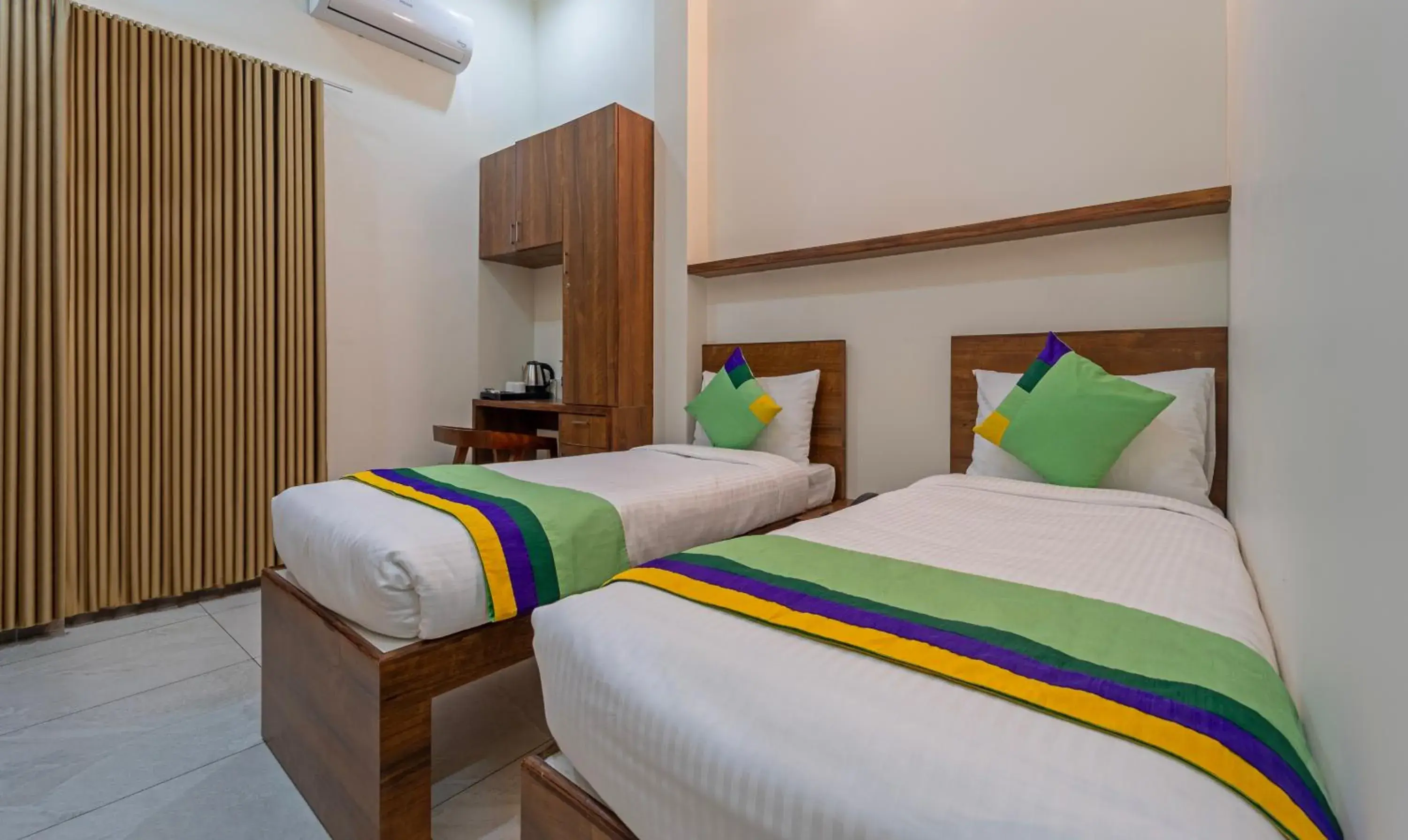 Bedroom, Bed in Itsy Hotels Avani Stays, Vyttila, Kochi Bedroom, Bed in Itsy Hotels Avani Stays, Vyttila, Kochi