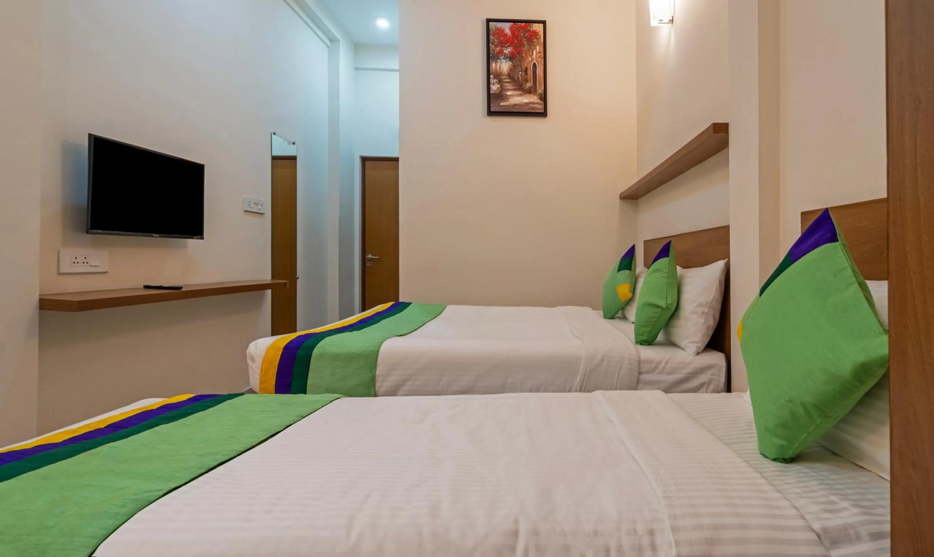 Bedroom, Bed in Itsy Hotels Avani Stays, Vyttila, Kochi