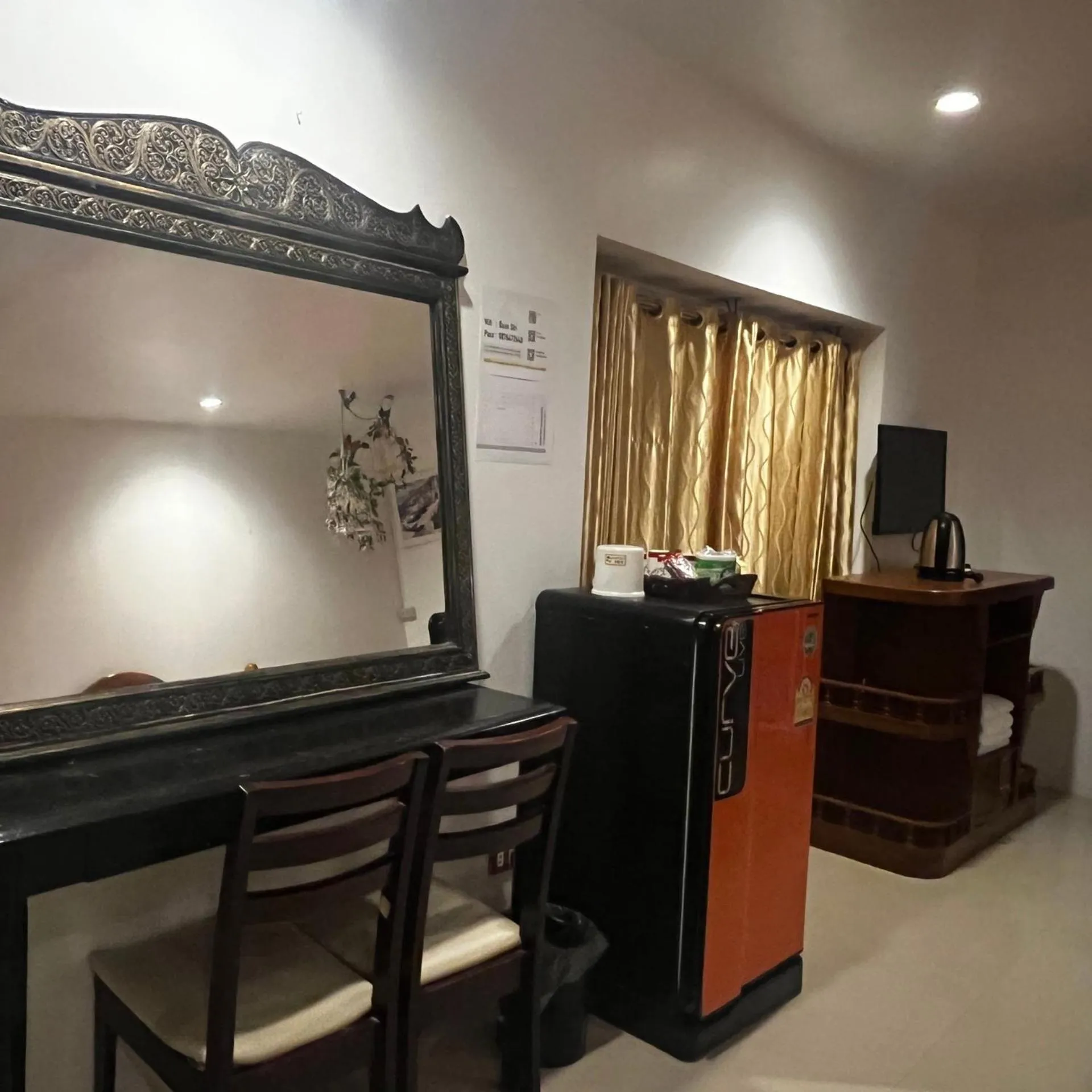 บ้านพักสิริ มุกดาหาร (Baan Siri Mukdahan)