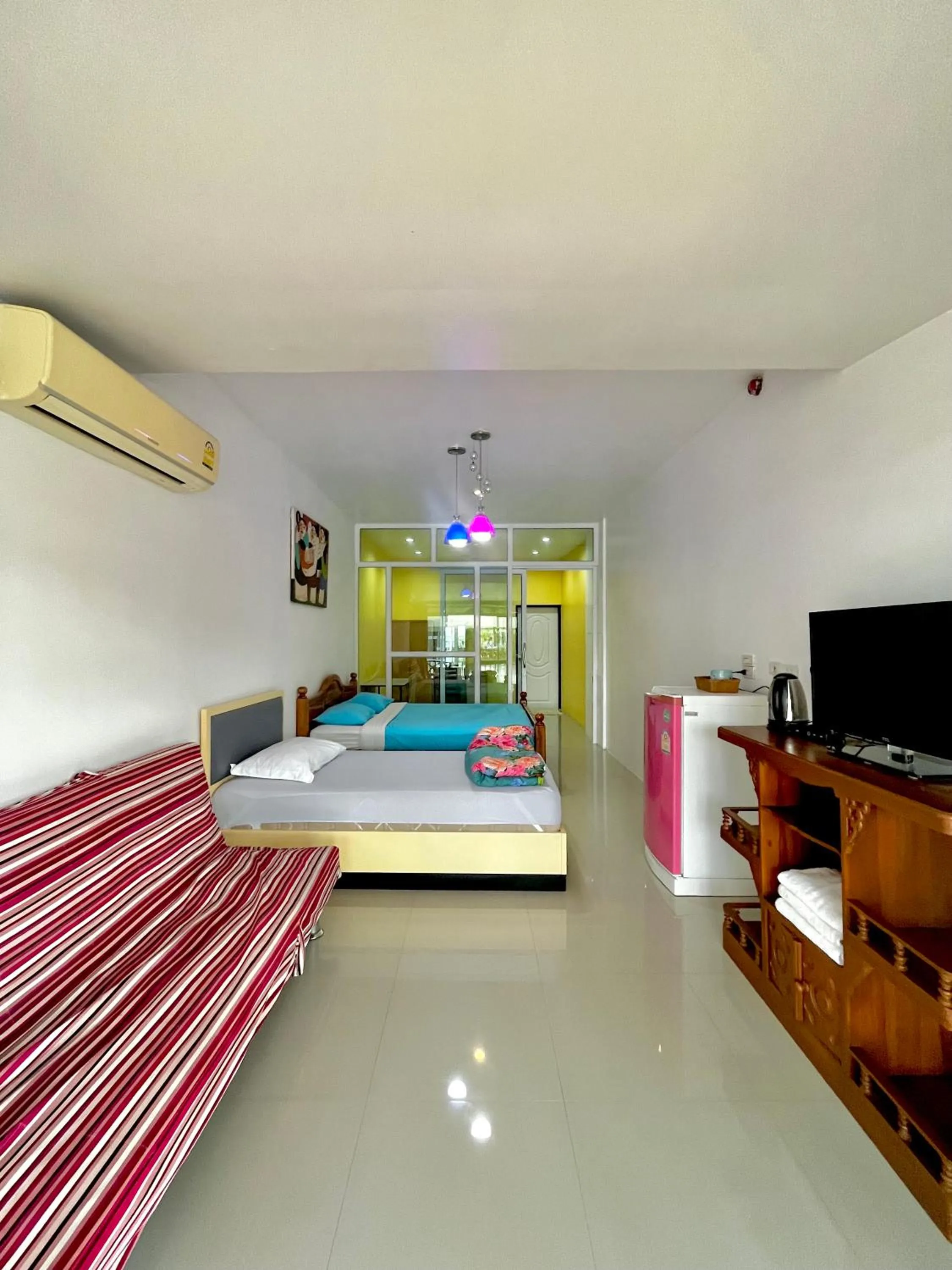 Bedroom, Bed in บ้านพักสิริ มุกดาหาร (Baan Siri Mukdahan)
