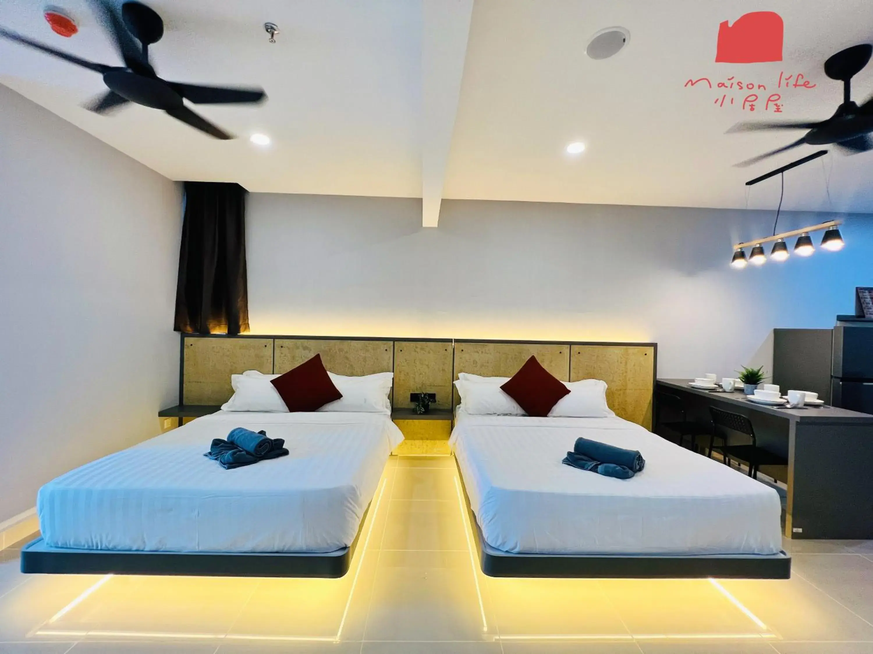 Bed in The Shore Maison Life 小居屋 Bed in The Shore Maison Life 小居屋