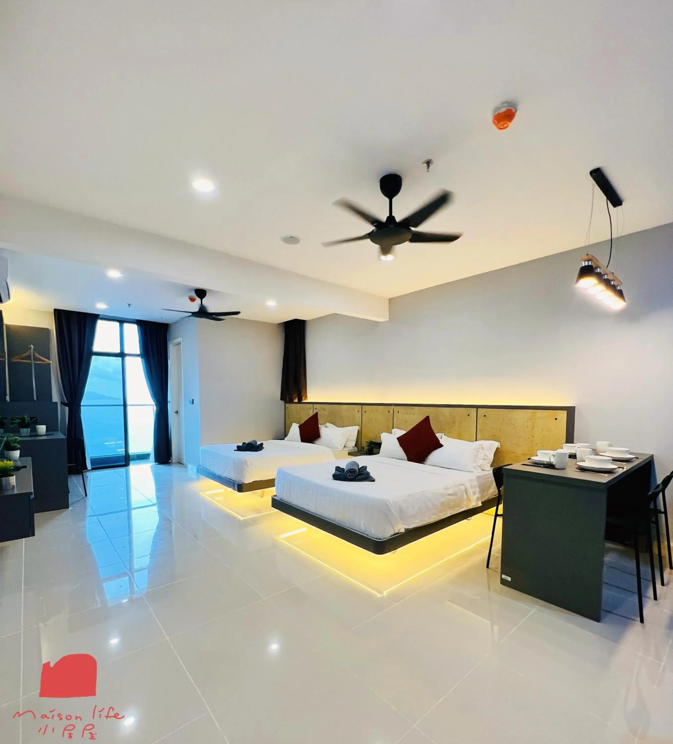 Bed in The Shore Maison Life 小居屋 Bed in The Shore Maison Life 小居屋