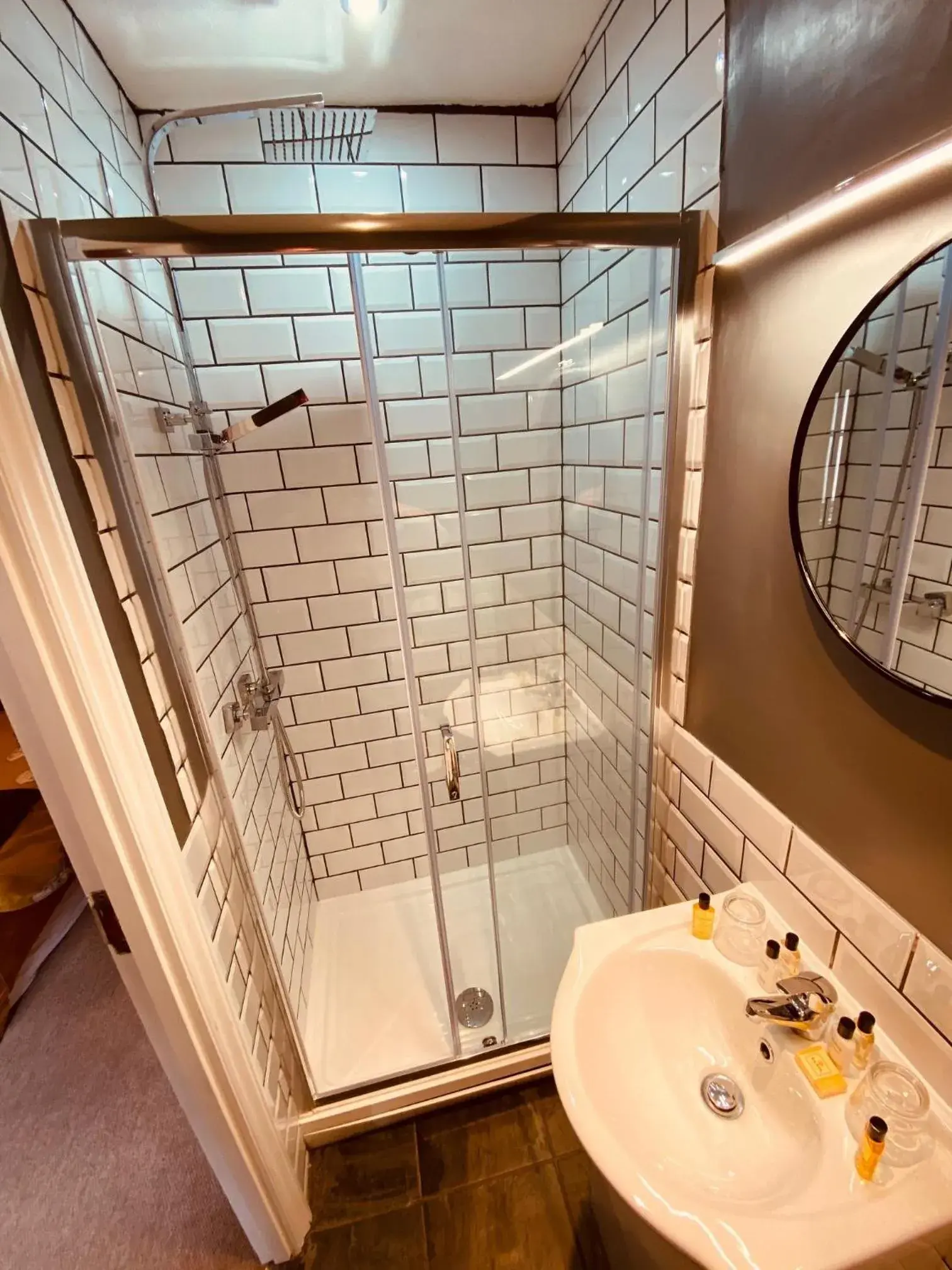 King Room in The Swan Inn King Room in The Swan Inn