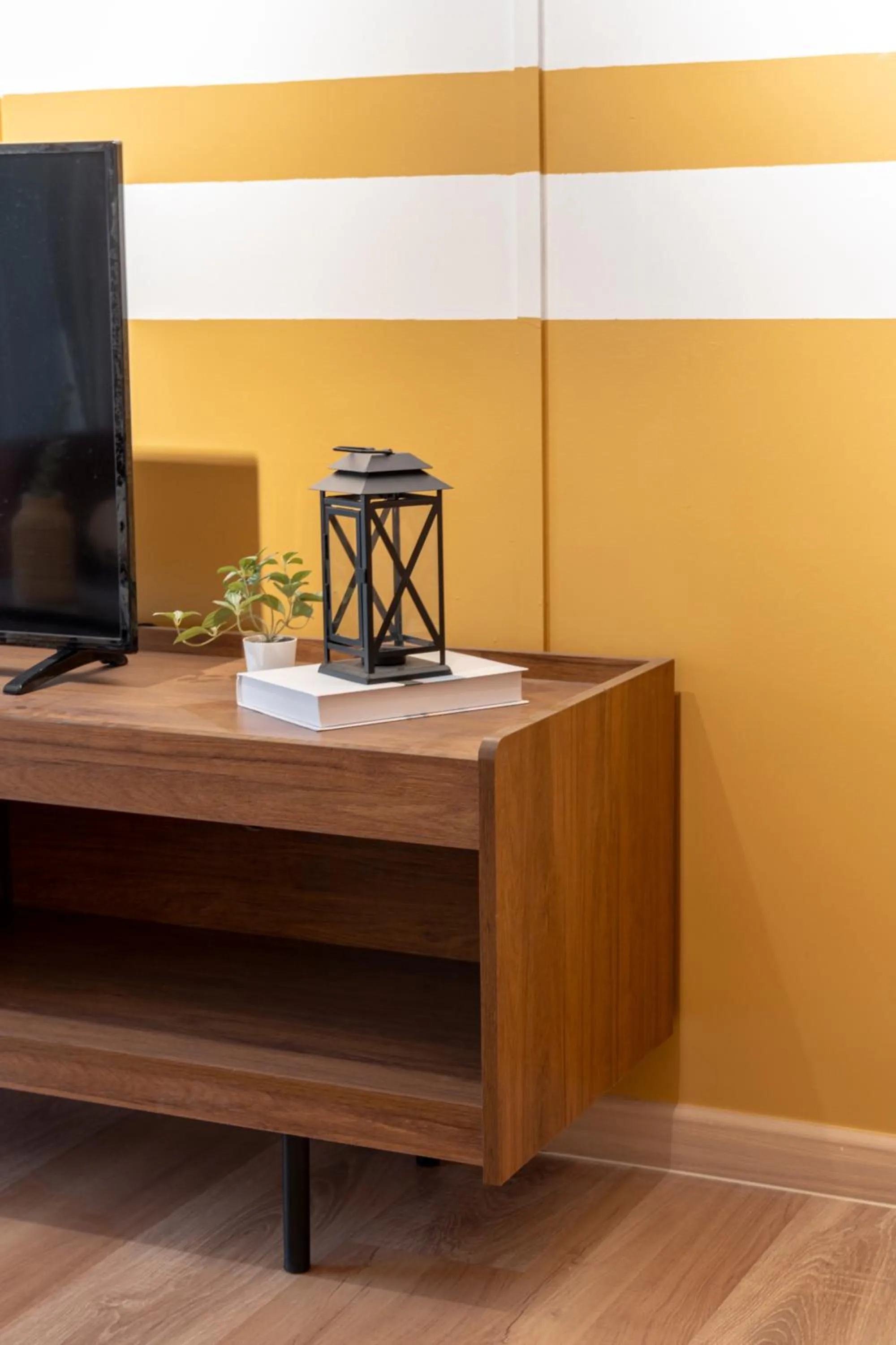 Communal lounge/ TV room in Arte Cheras By Awesomestay