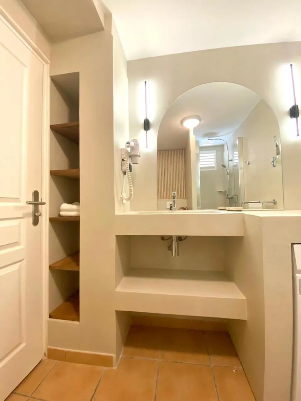 Bathroom in Studio de rêve dans un village de vacances - Entièrement rénové 2025 - Clim rénovée 2025