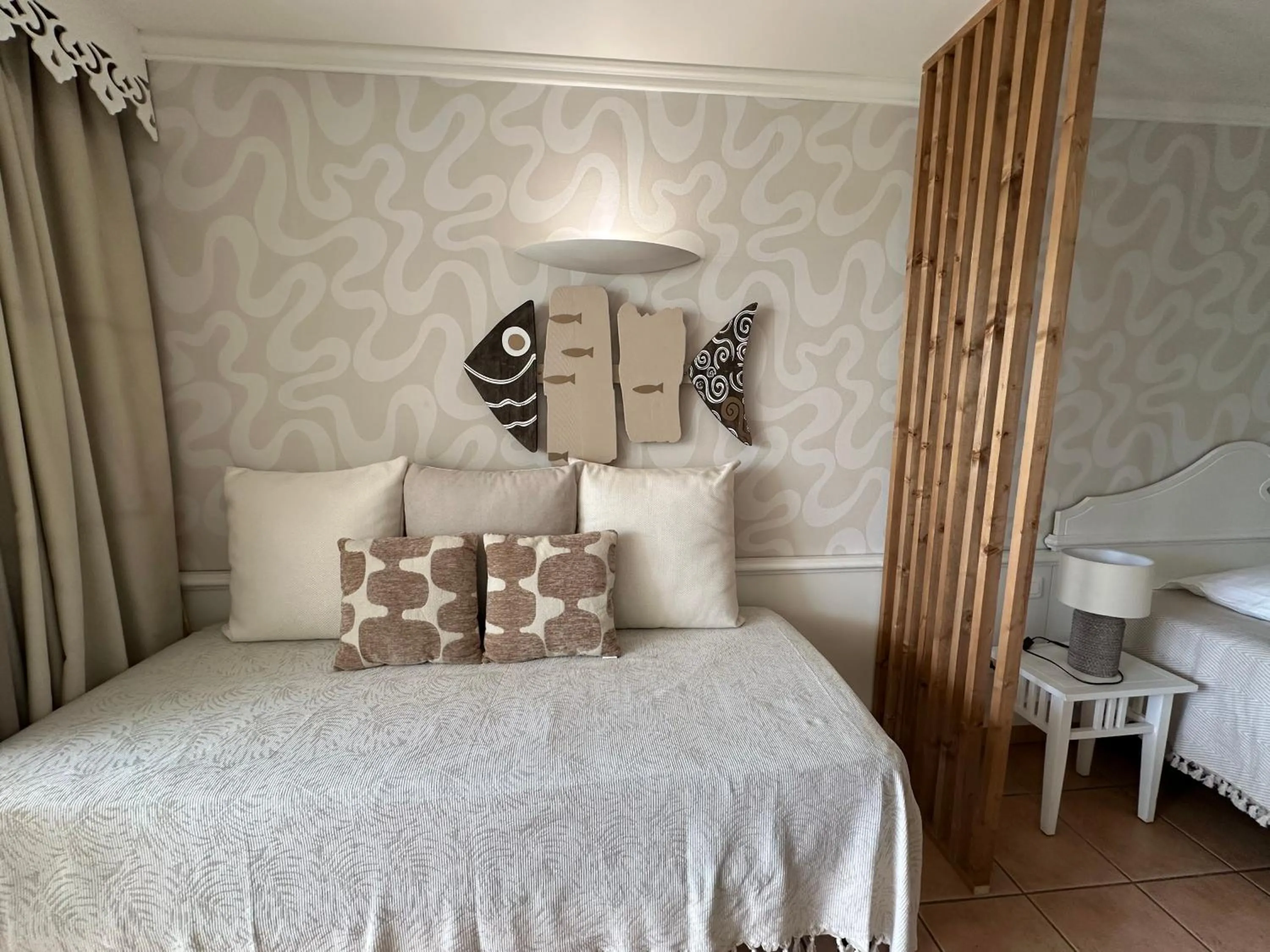 Photo of the whole room, Bed in Studio de rêve dans un village de vacances - Entièrement rénové 2025 - Clim rénovée 2025