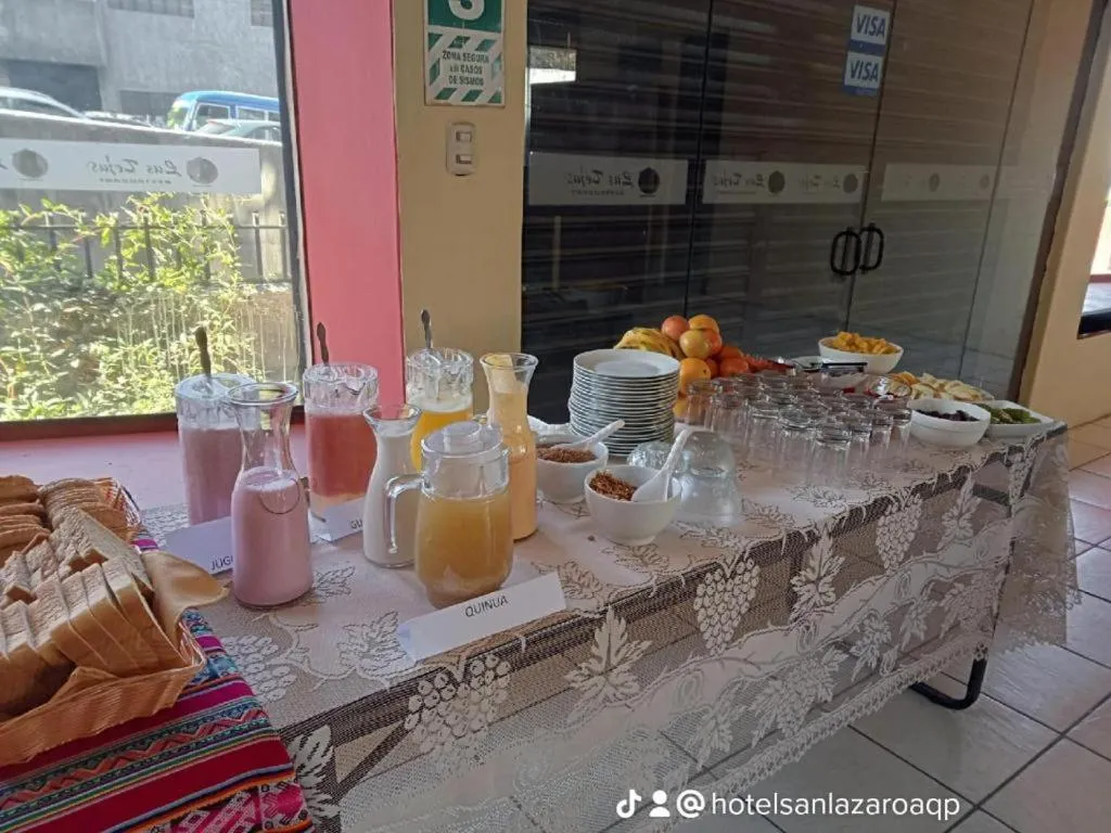 Buffet breakfast in Hotel Juan de la Torre