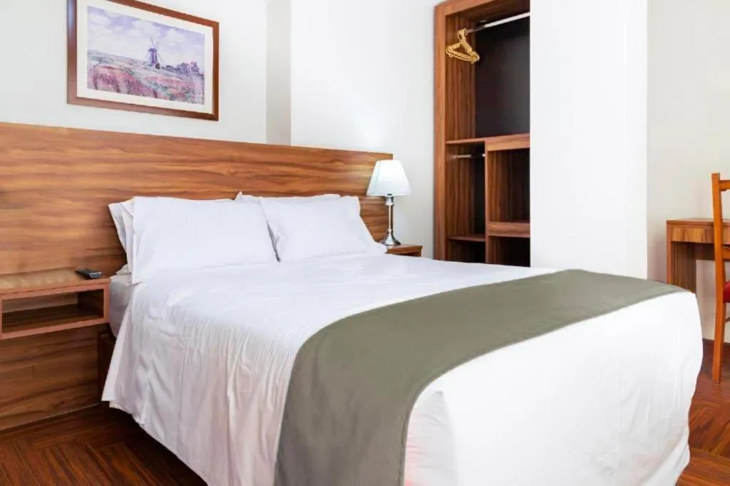 Hotel Juan de la Torre