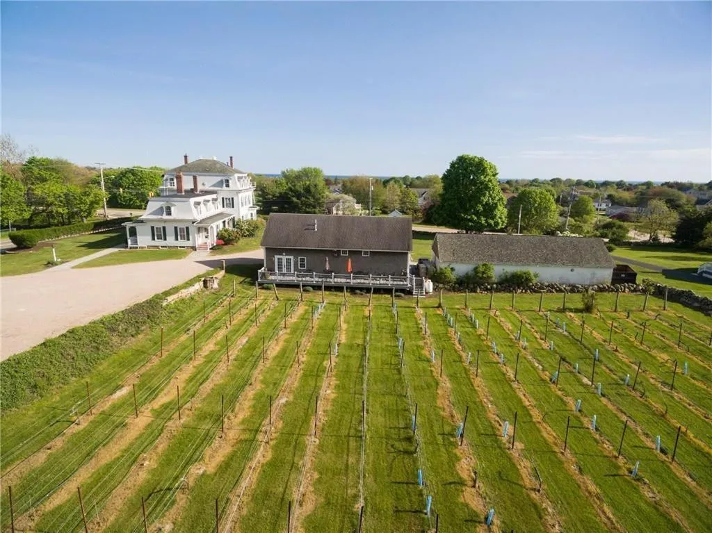 Property building in The Langworthy Inn & Winery