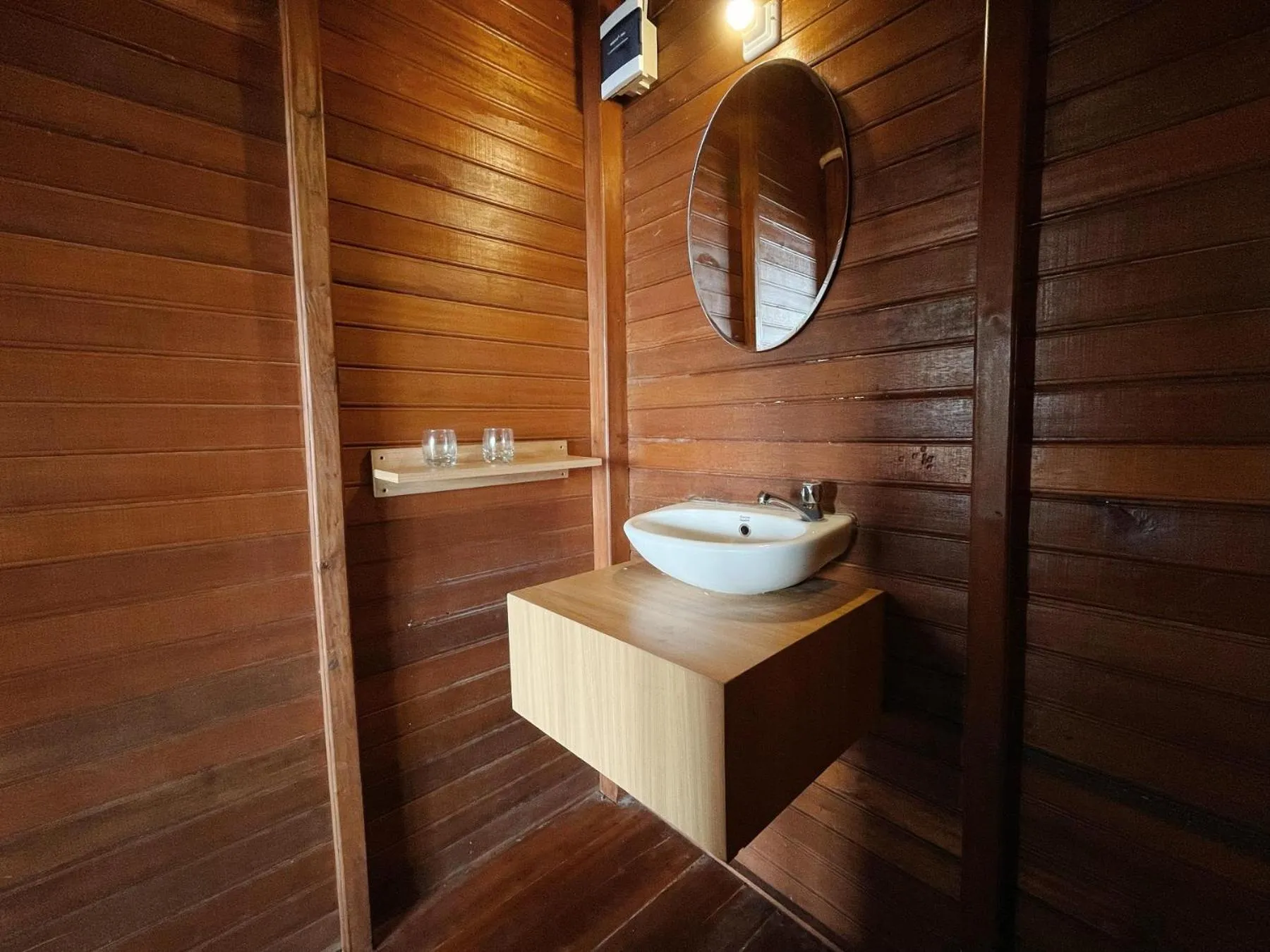 Shower in Tabitha Tunak Resort