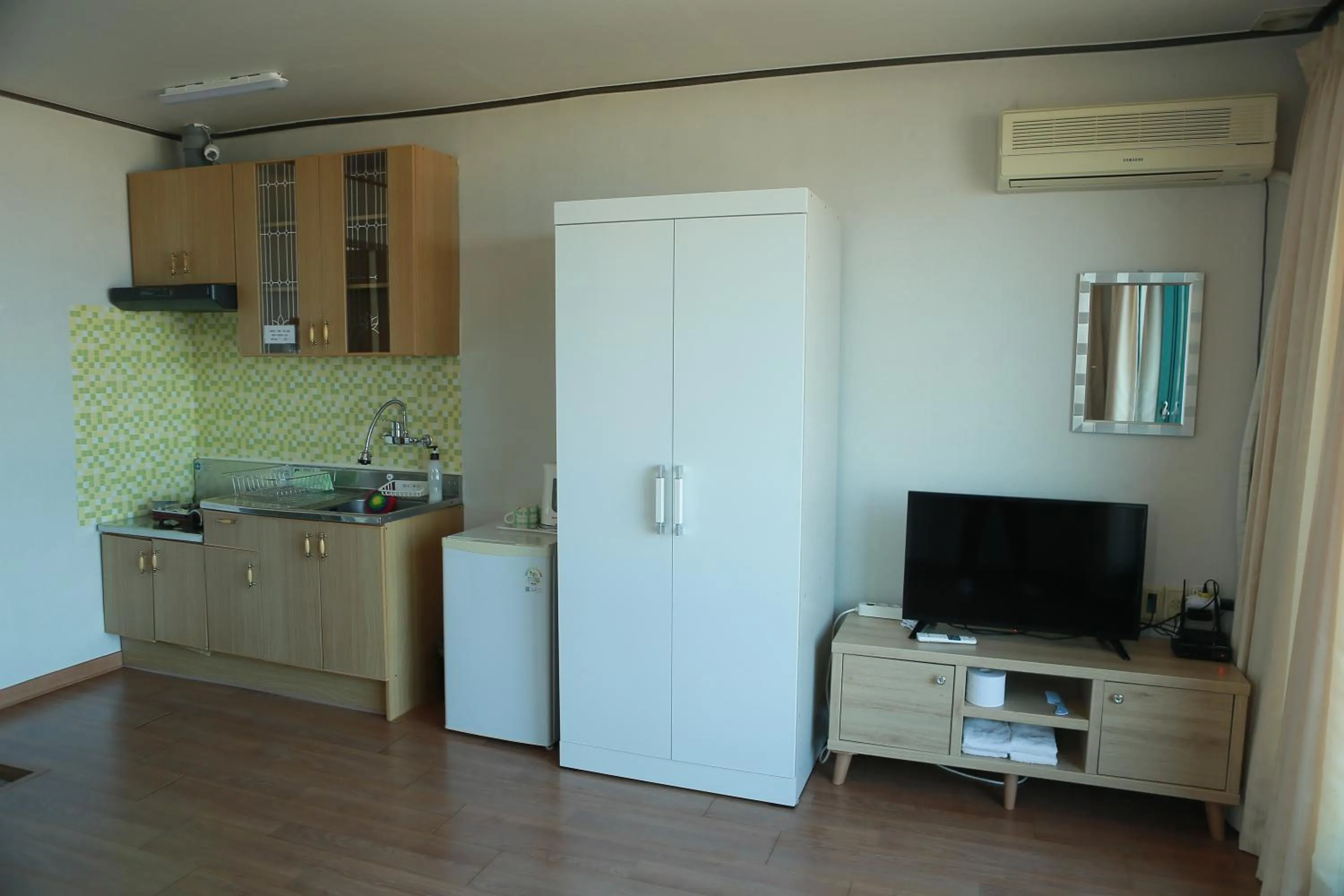 Mangsang Beach Pension