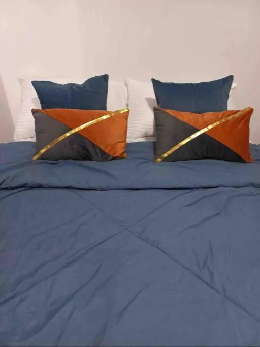 Bed in 6F Balcony View Studio Mesatierra Garden Residences