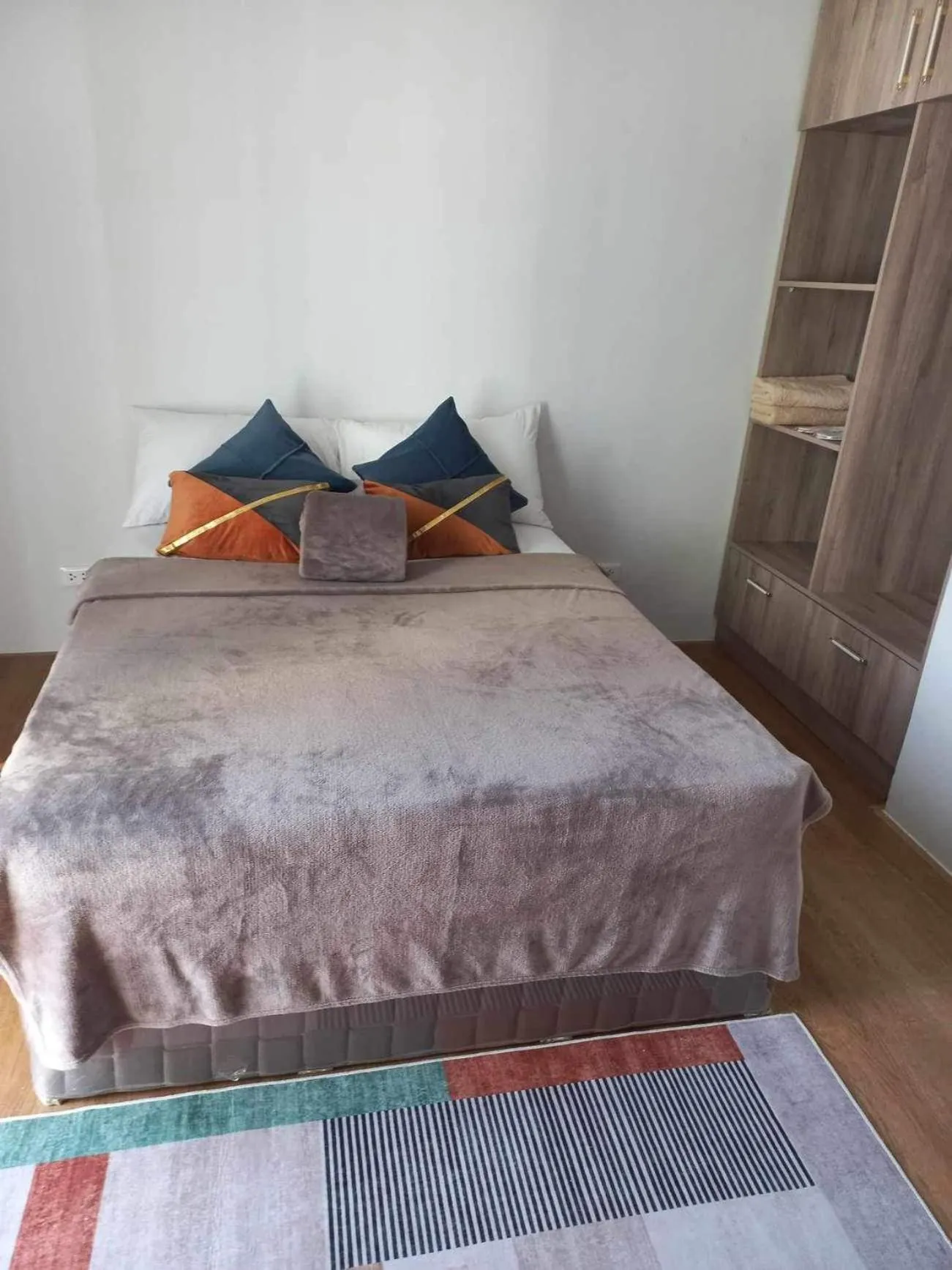 Bed in 6F Balcony View Studio Mesatierra Garden Residences