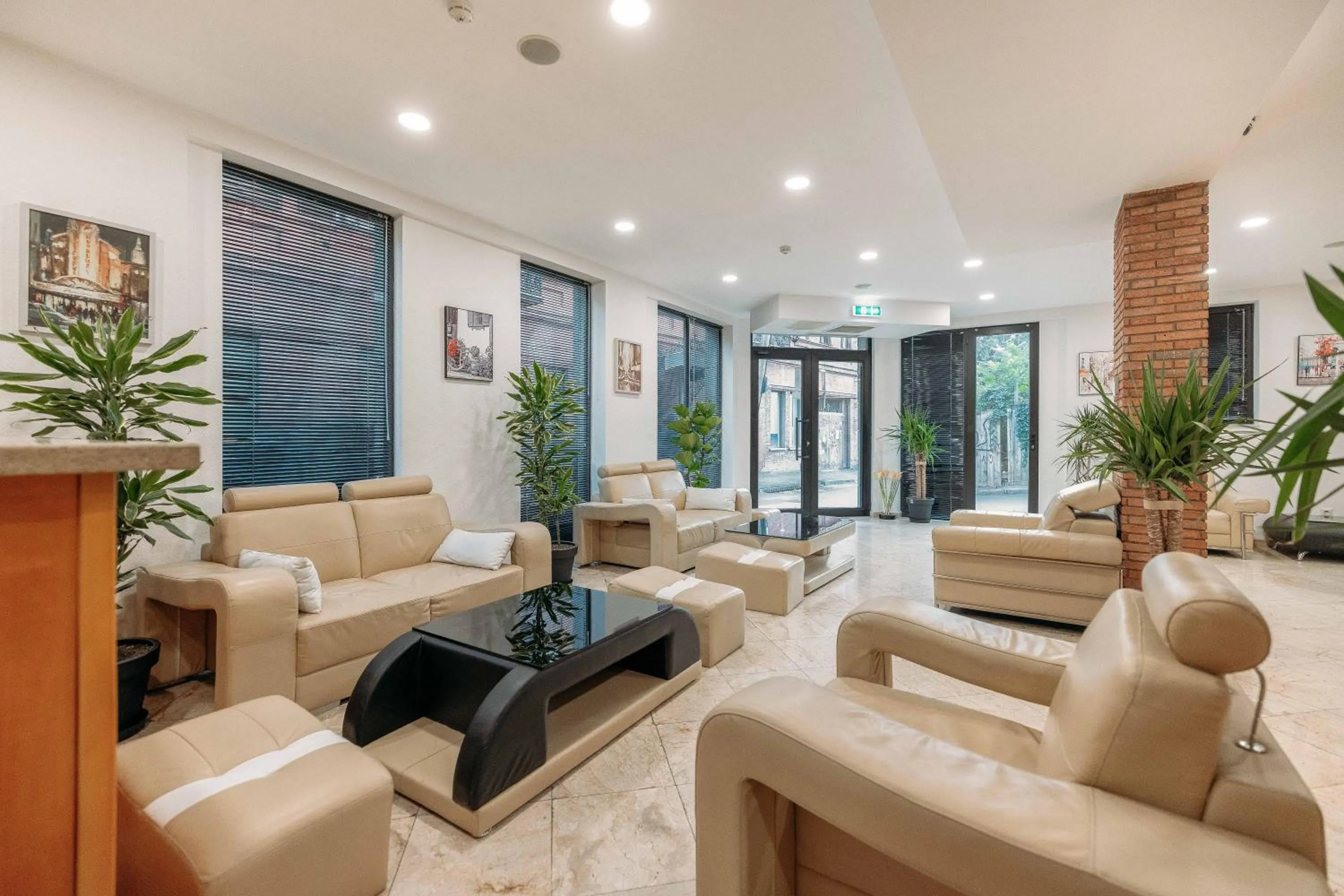 Atrium Boutique Hotel