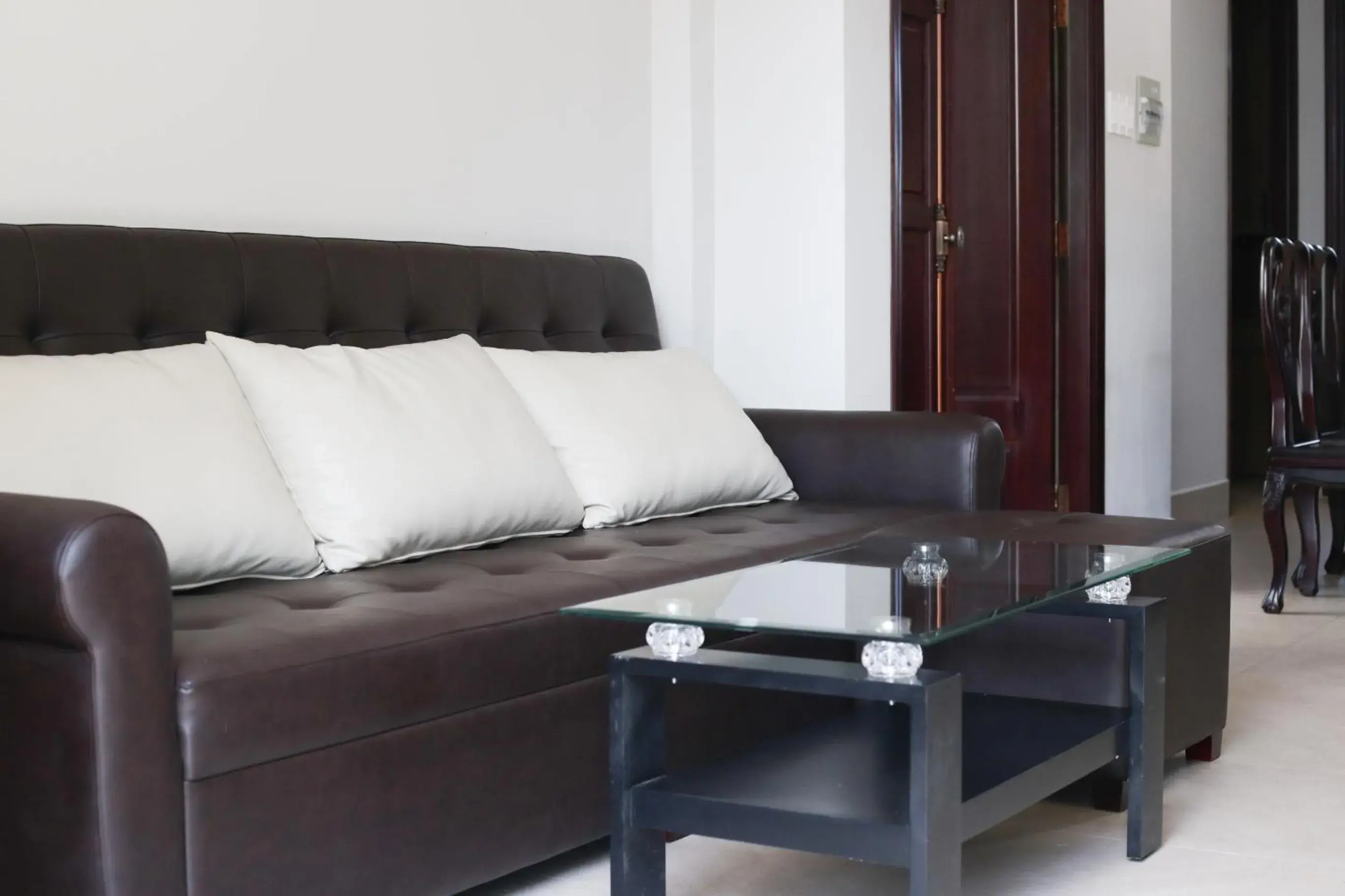 Penthouse Apartment in Mother's Home Penthouse Apartment in Mother's Home