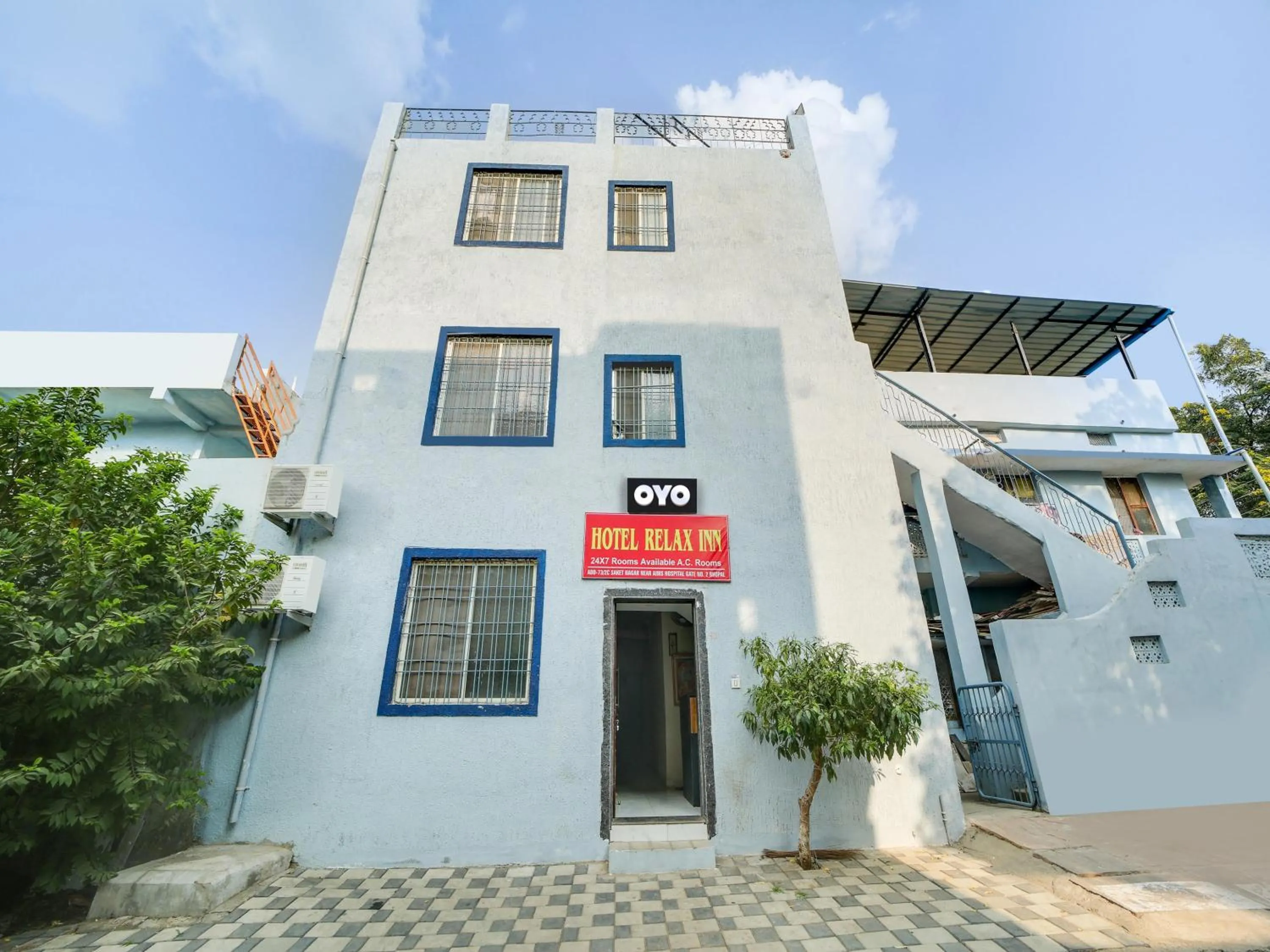 Facade/entrance in Hotel O by OYO Relax Inn