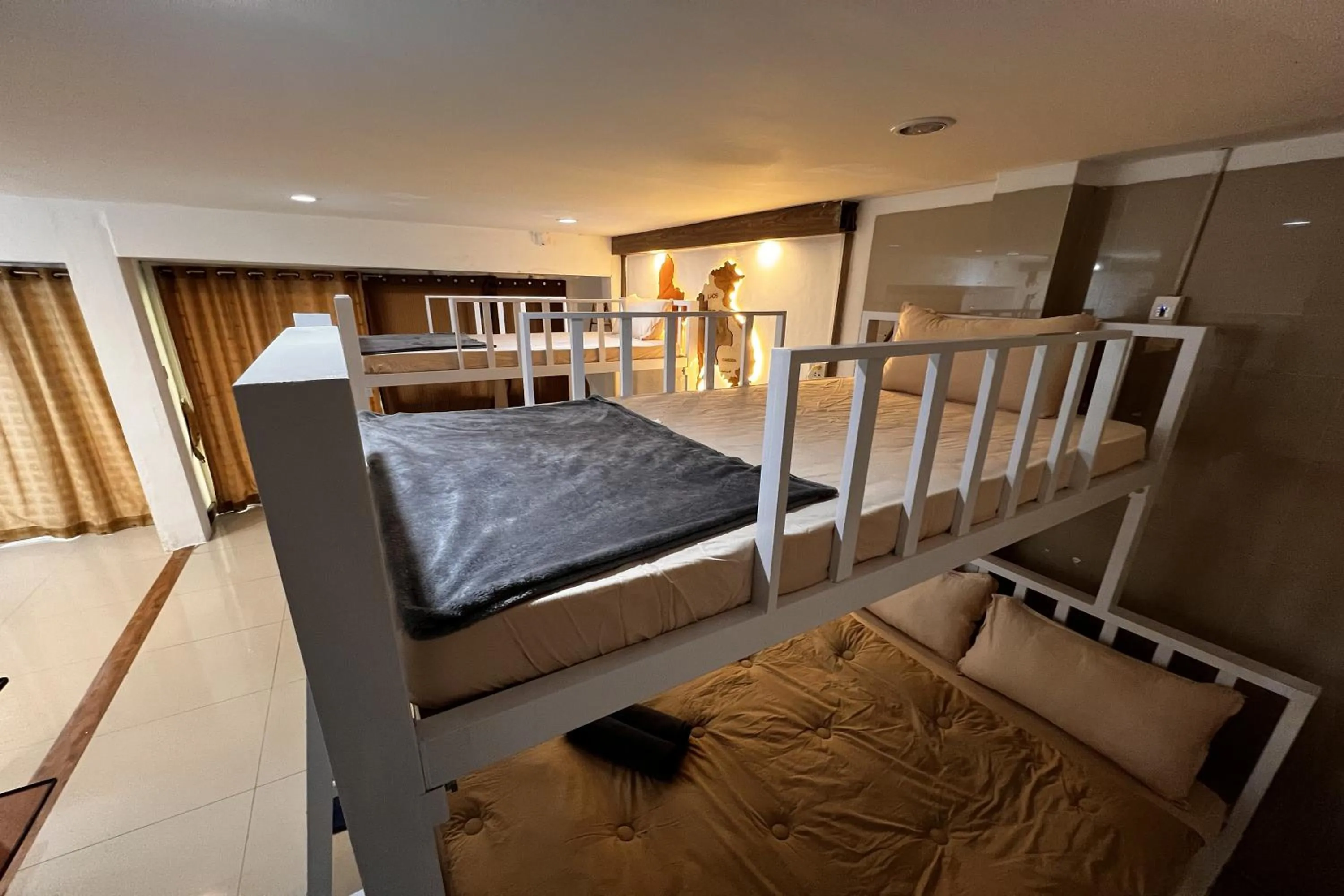 Photo of the whole room, Bed in Anh Anh Homestay