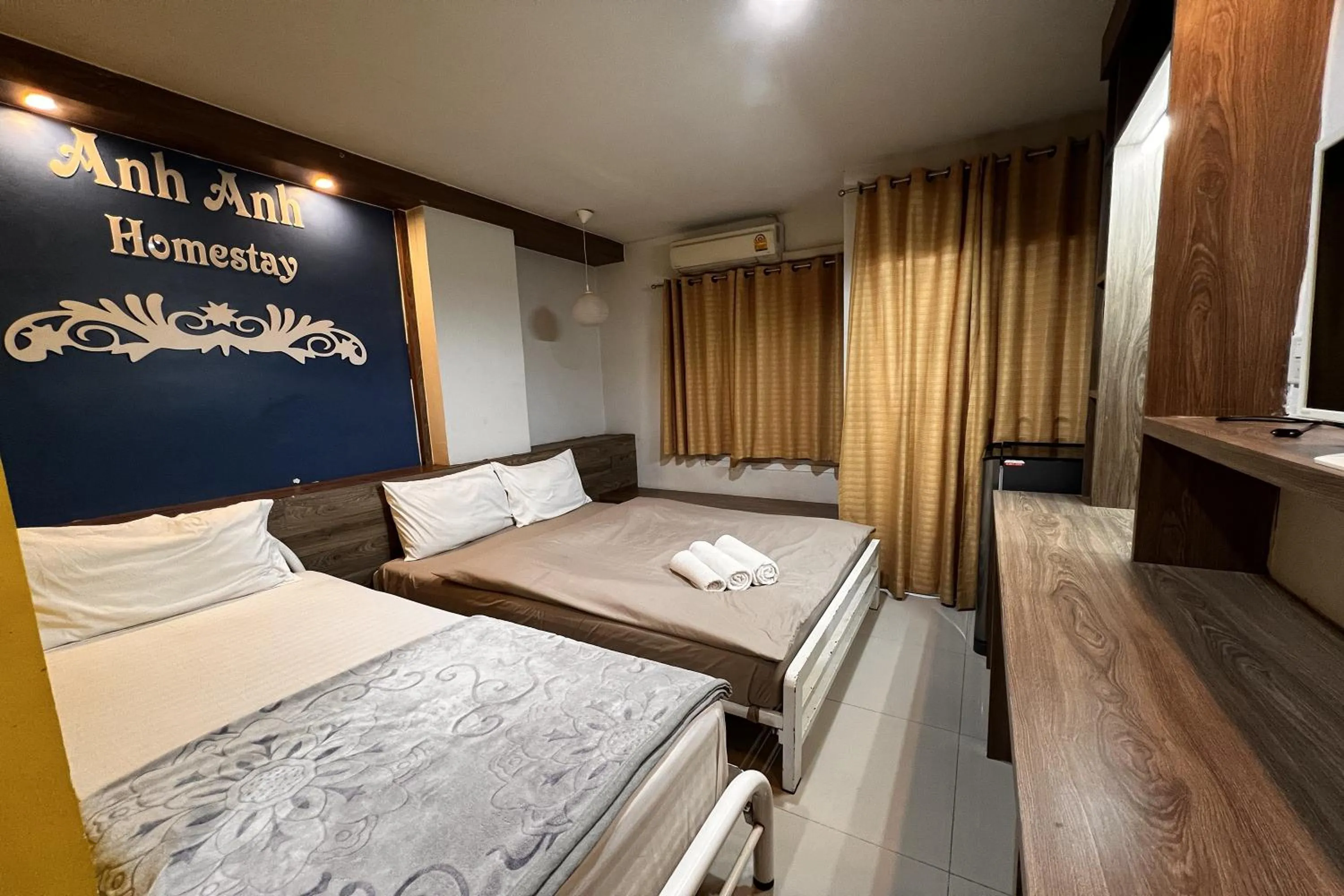 Photo of the whole room, Bed in Anh Anh Homestay