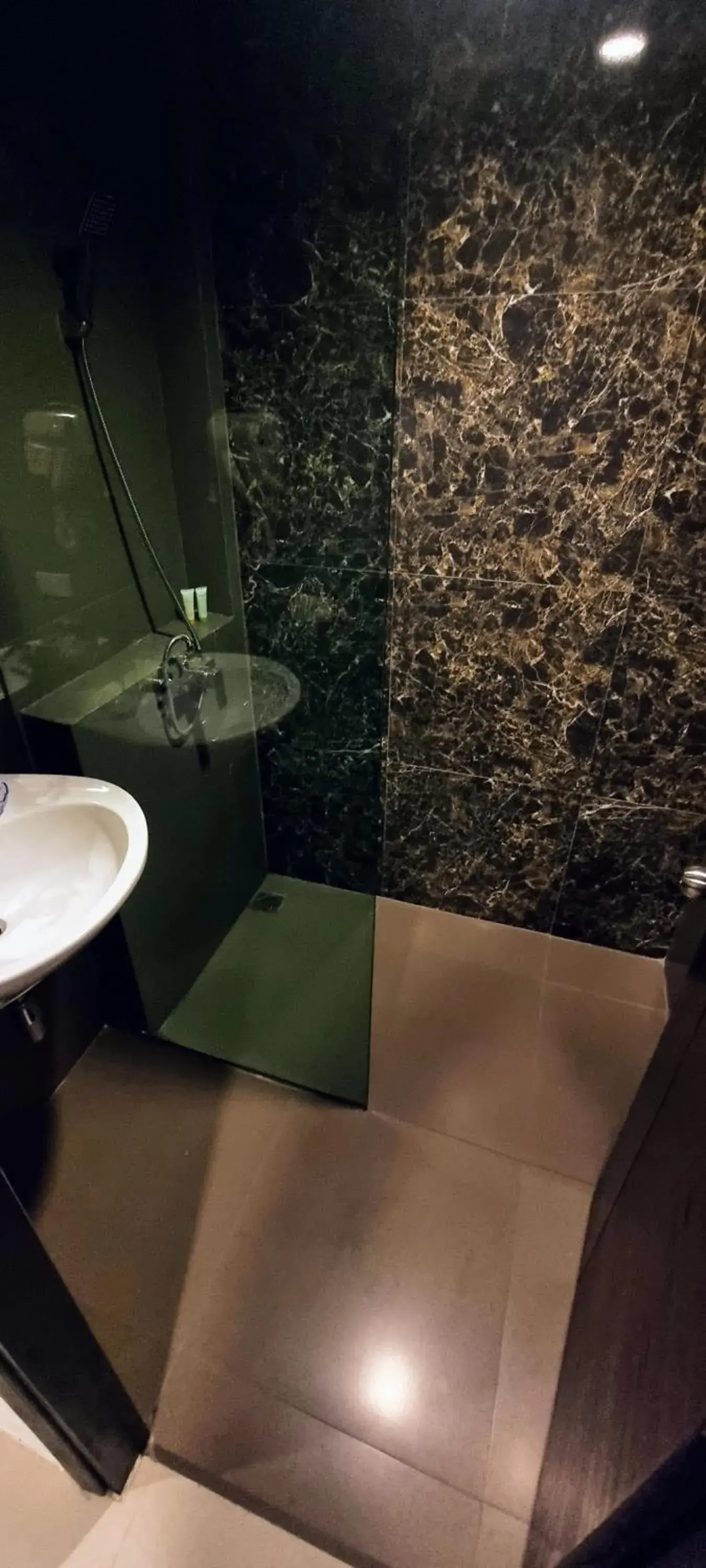 Bathroom in iCheck inn Sky Beach Ao Nang Krabi Bathroom in iCheck inn Sky Beach Ao Nang Krabi