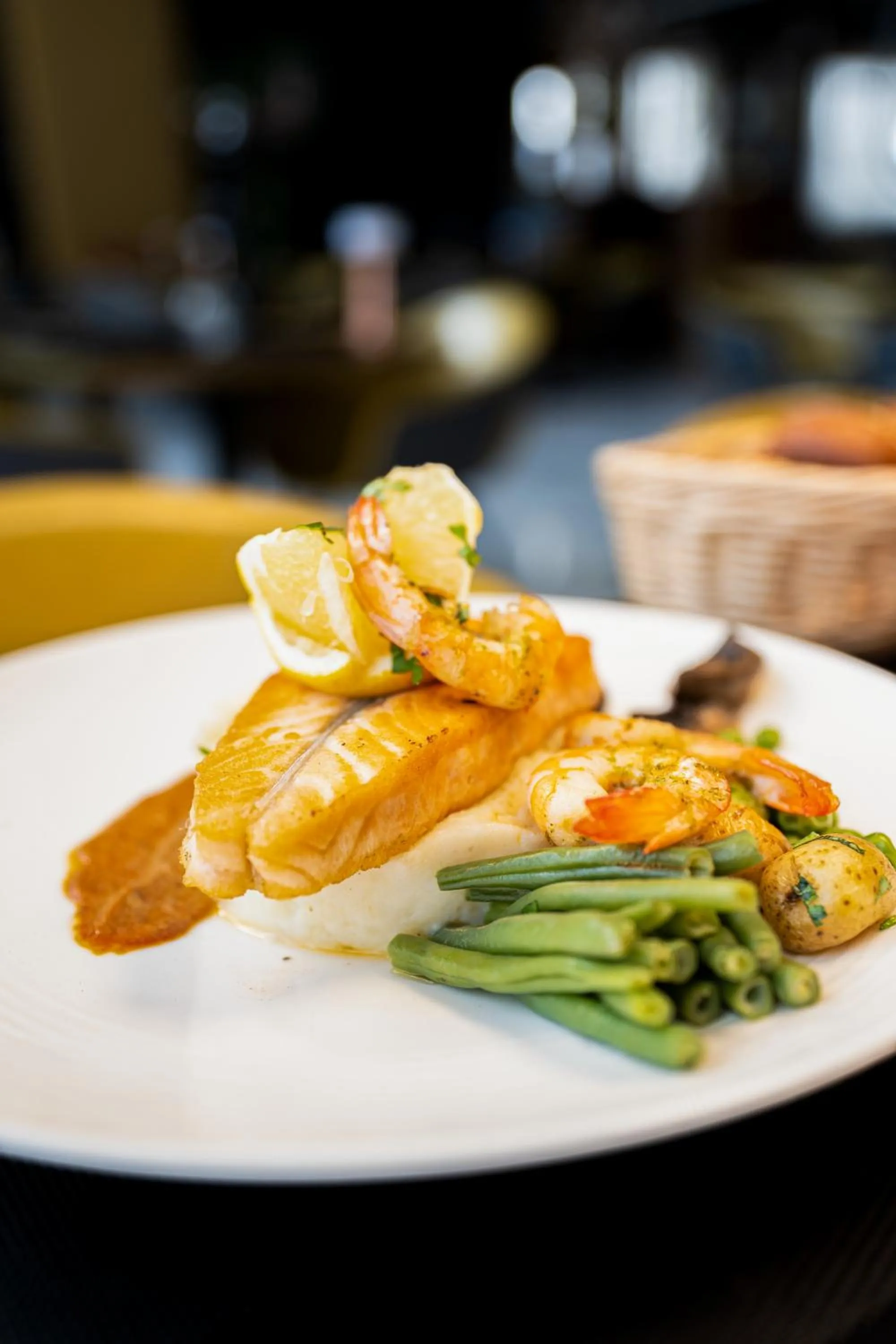 Food and drinks in Fourteen Hotel Ain Sebaa