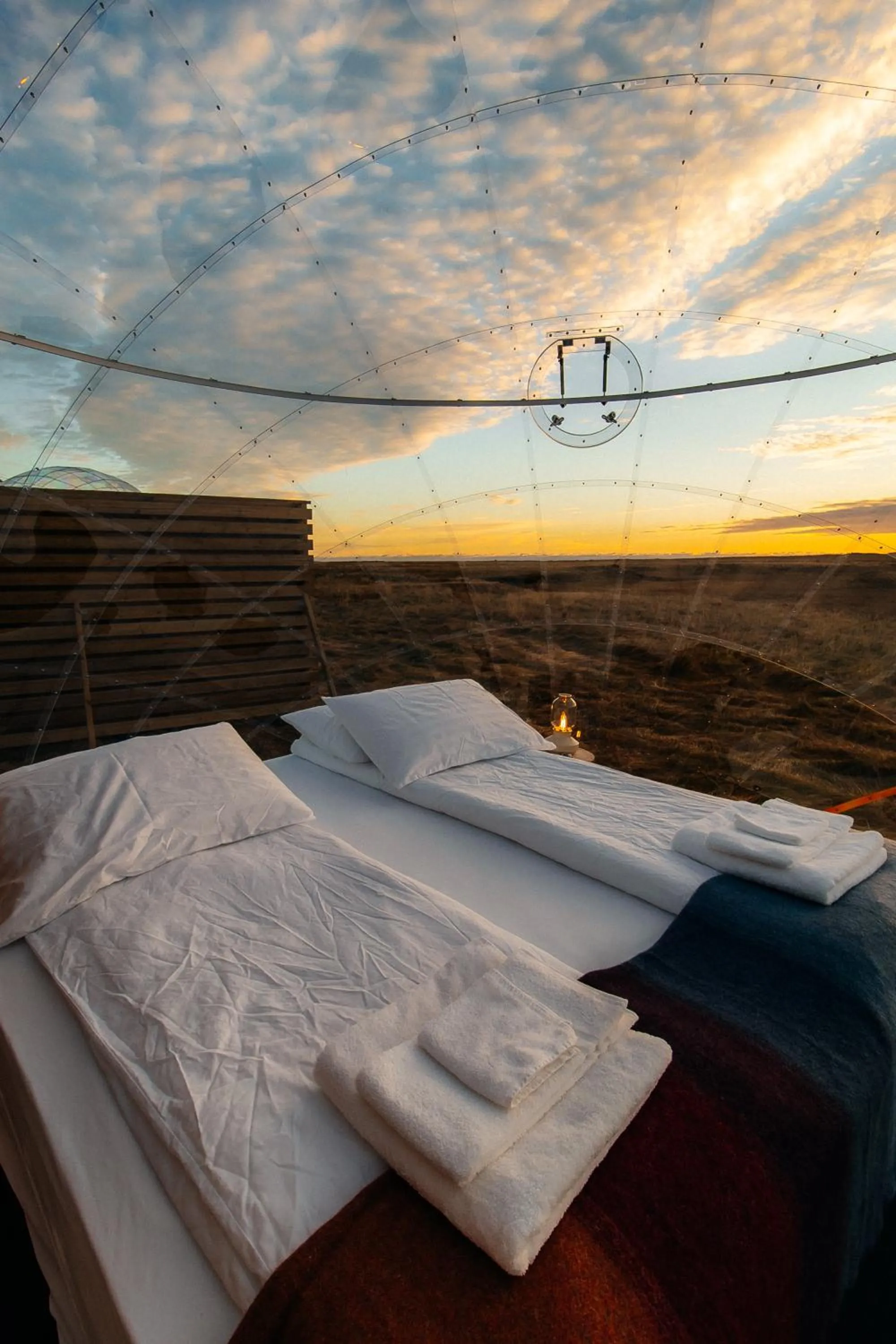 Photo of the whole room in Aurora Igloo South