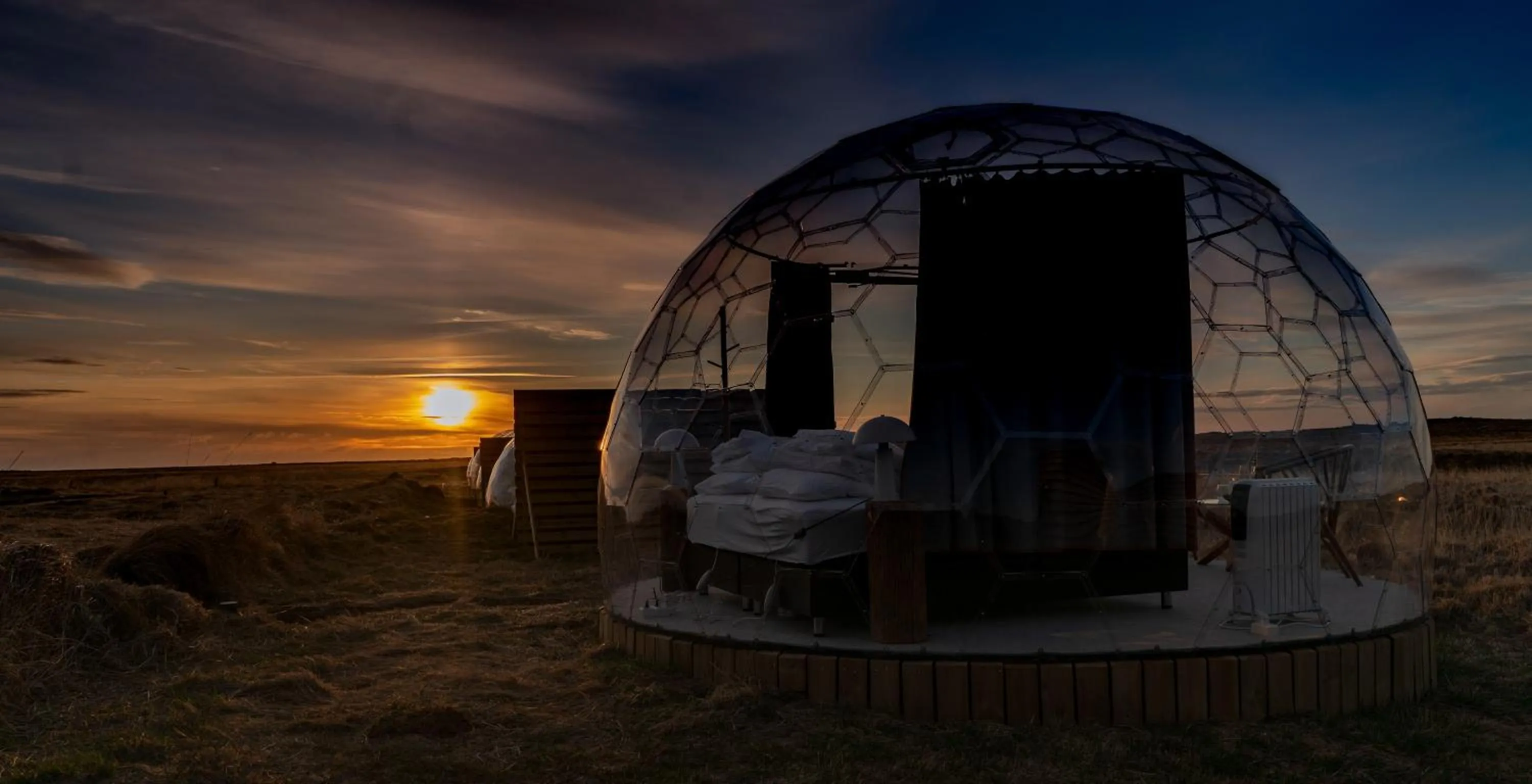 Bedroom in Aurora Igloo South