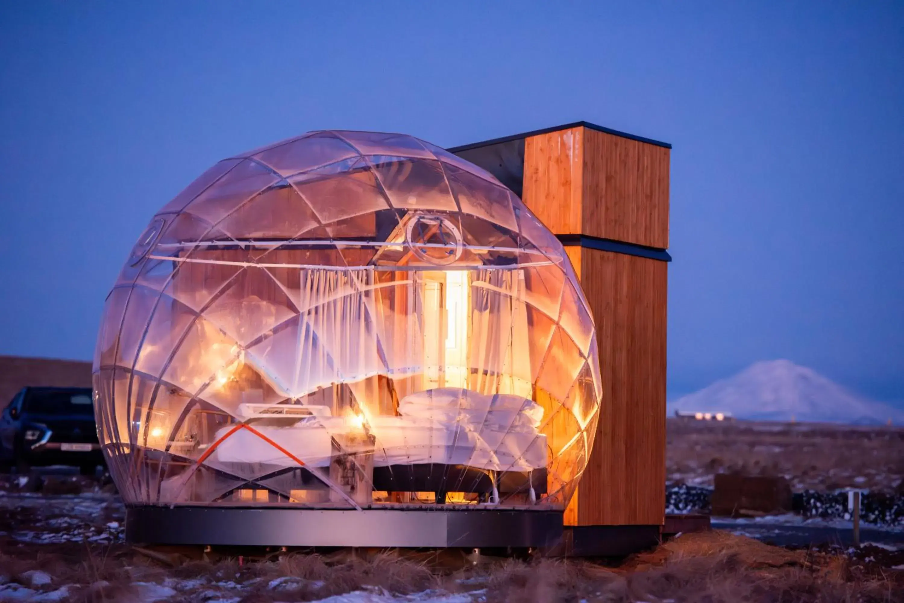 Igloo Dome - Private in Aurora Igloo South Igloo Dome - Private in Aurora Igloo South