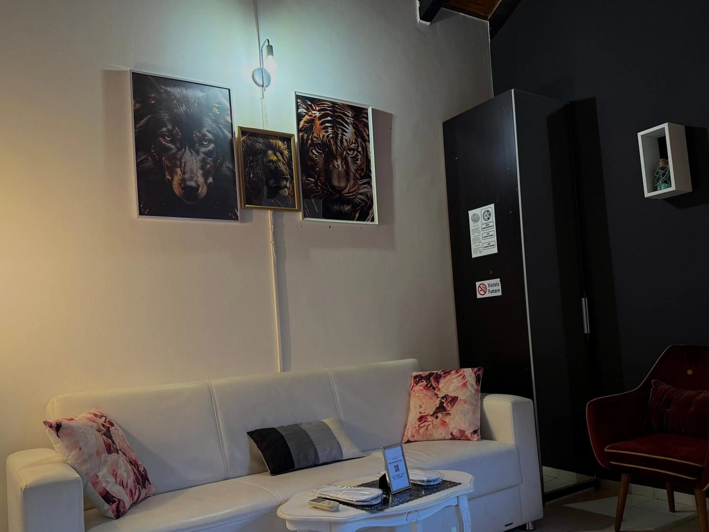 Living room in Hosting Dreams Attics - Duomo