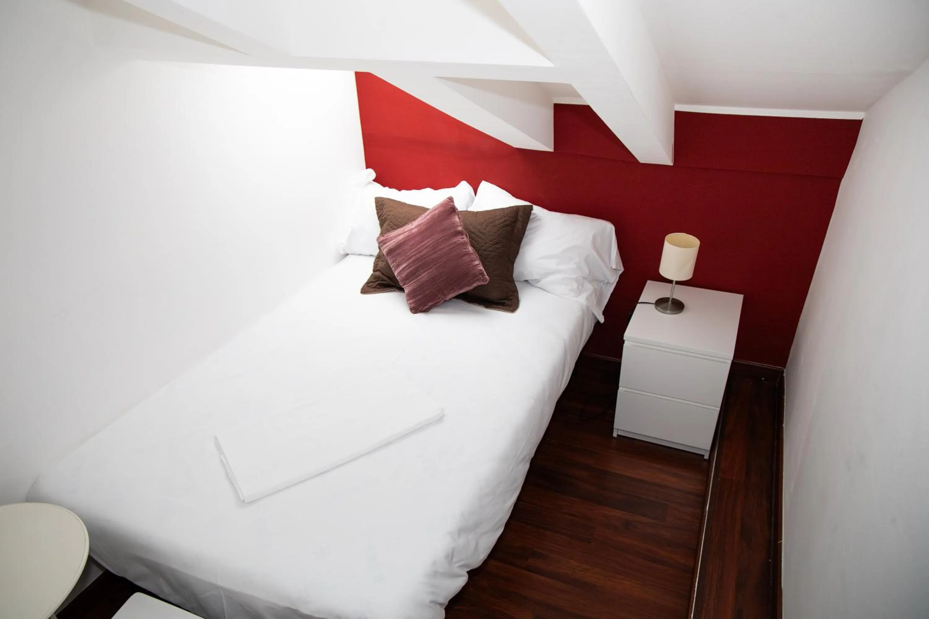 Bed in Hosting Dreams Attics - Duomo