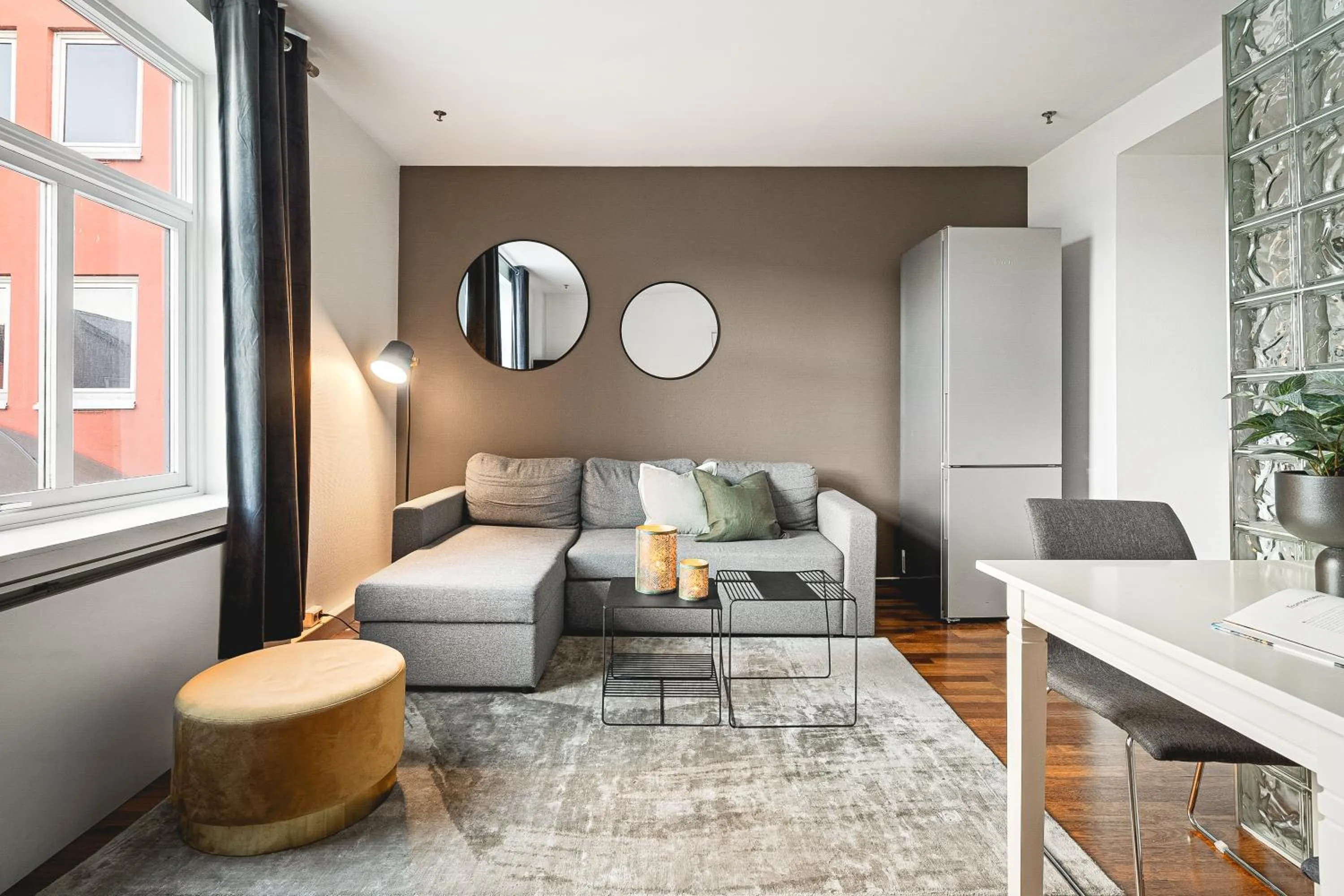 Living room in Enter Amalie Apartment Hotel