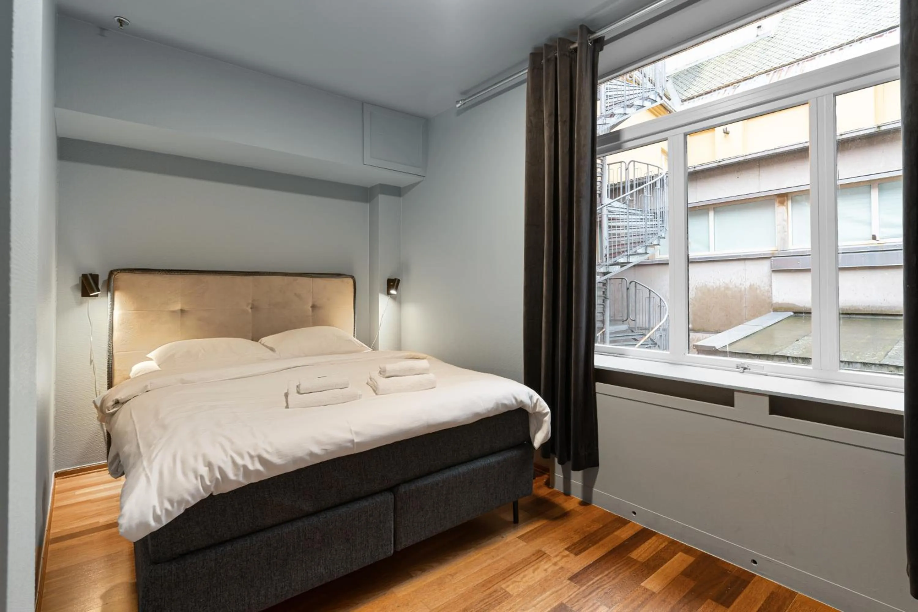 Bed in Enter Amalie Apartment Hotel