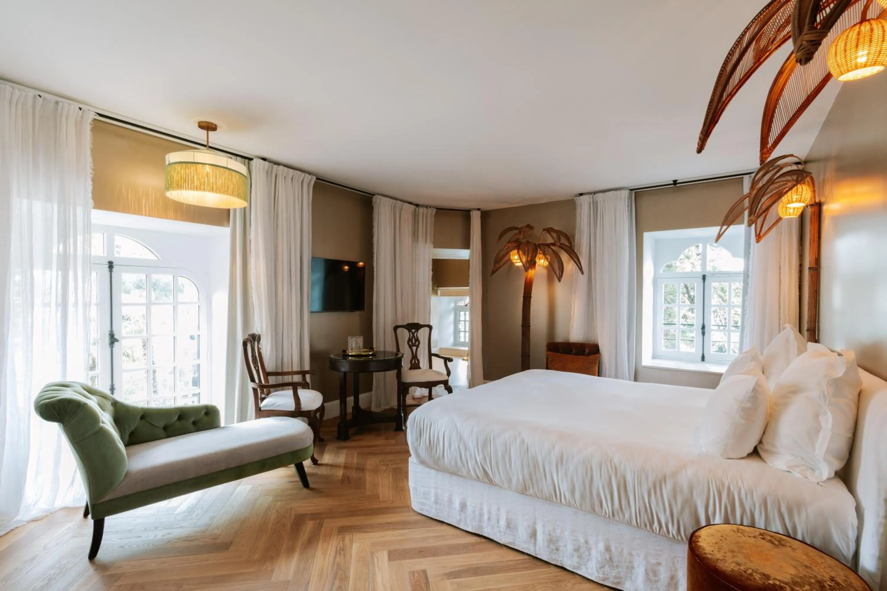 Bed in Château de Théoule