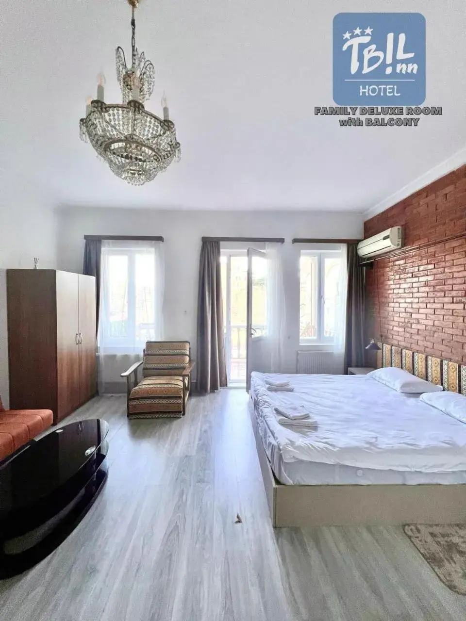 Superior Family Room in Tbil Inn Hotel Superior Family Room in Tbil Inn Hotel