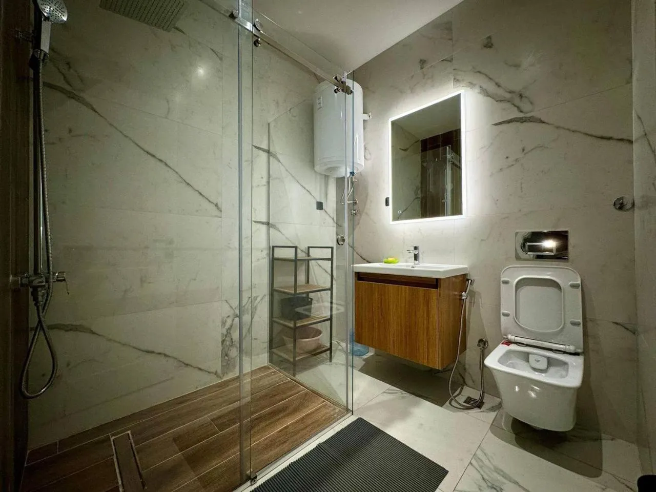Shower in Elia Residence Rooms