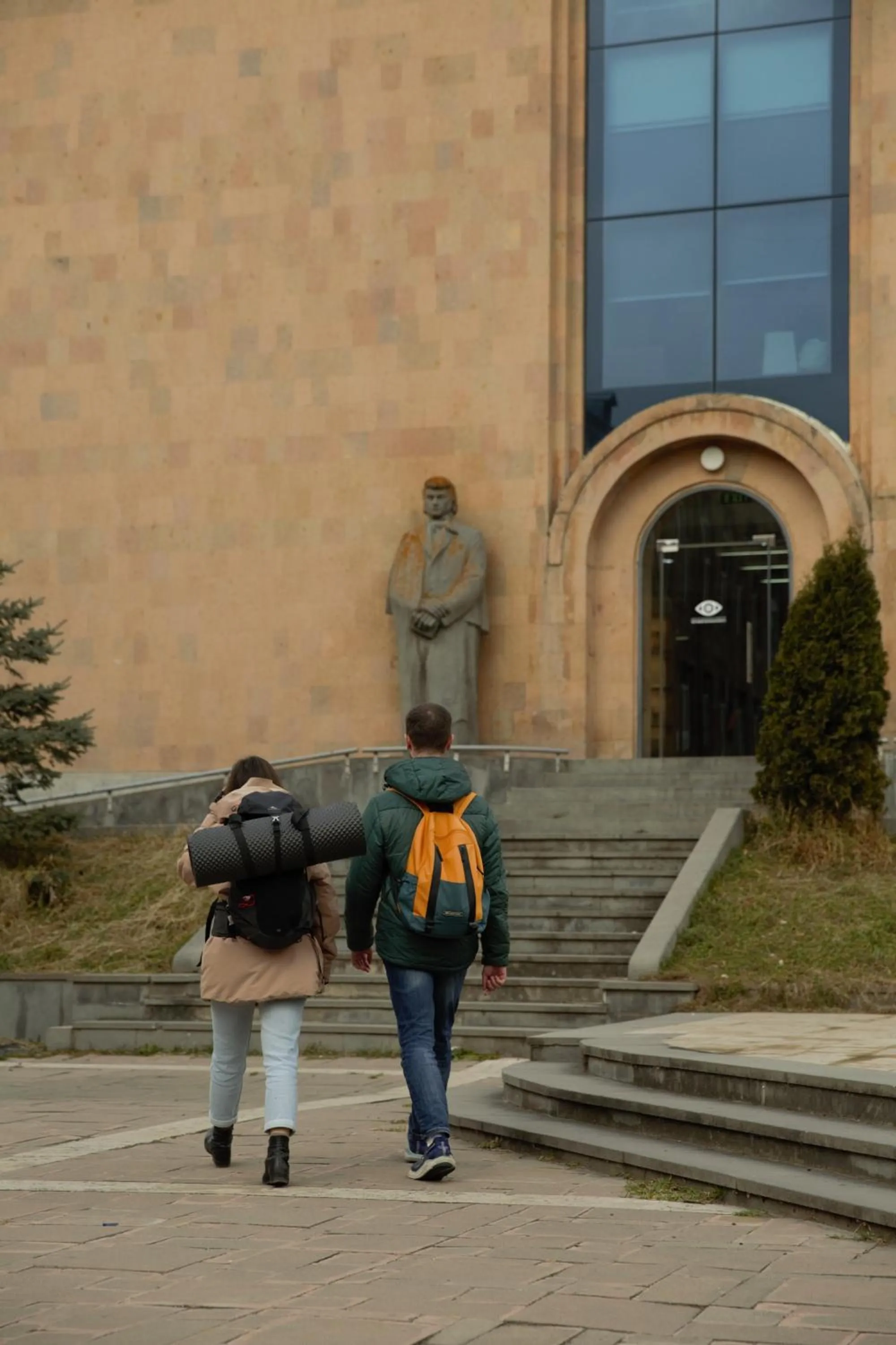 Property building in 11+1 by TUMO