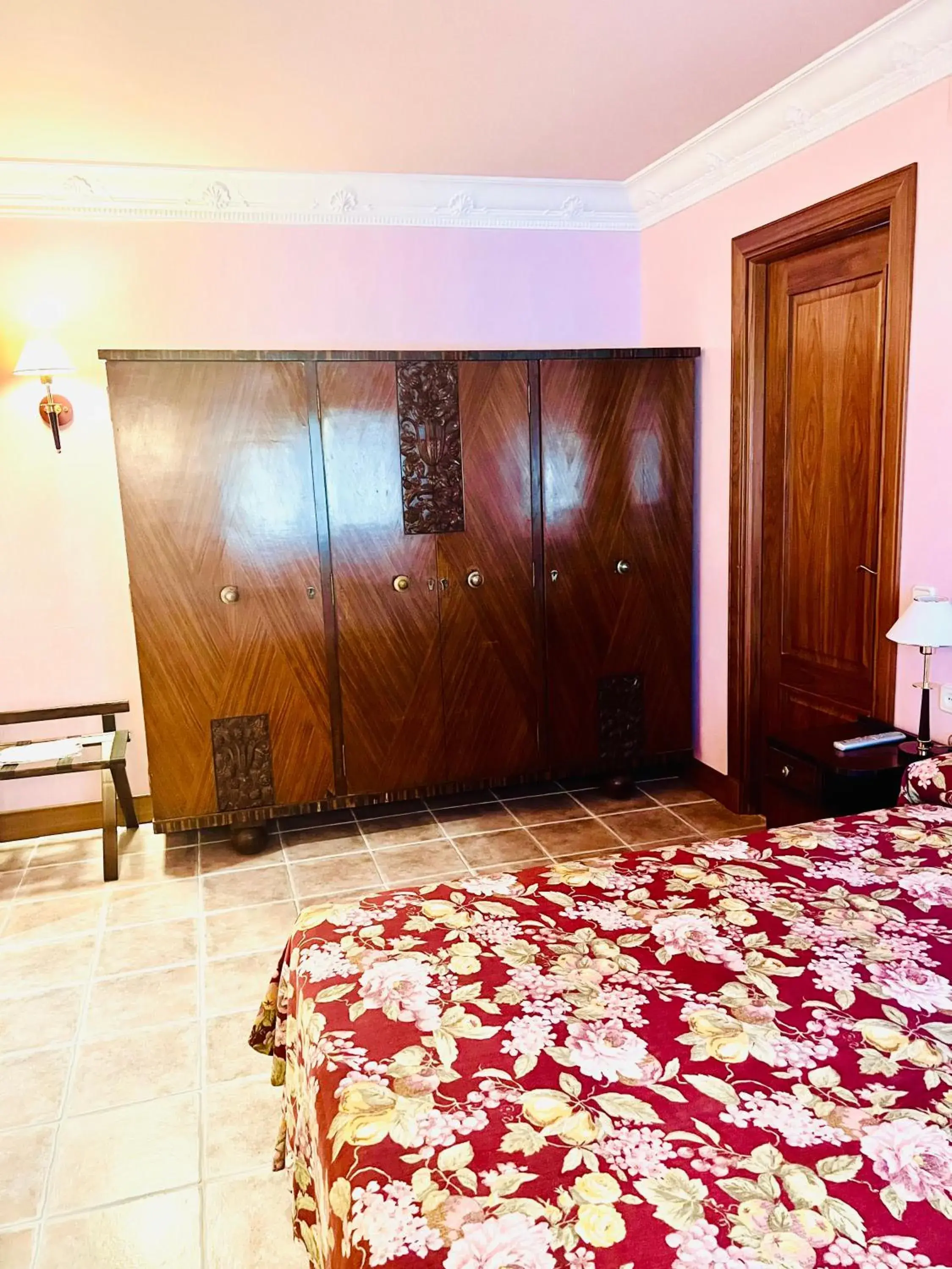 Double Room in Palacio de Miraflores Double Room in Palacio de Miraflores