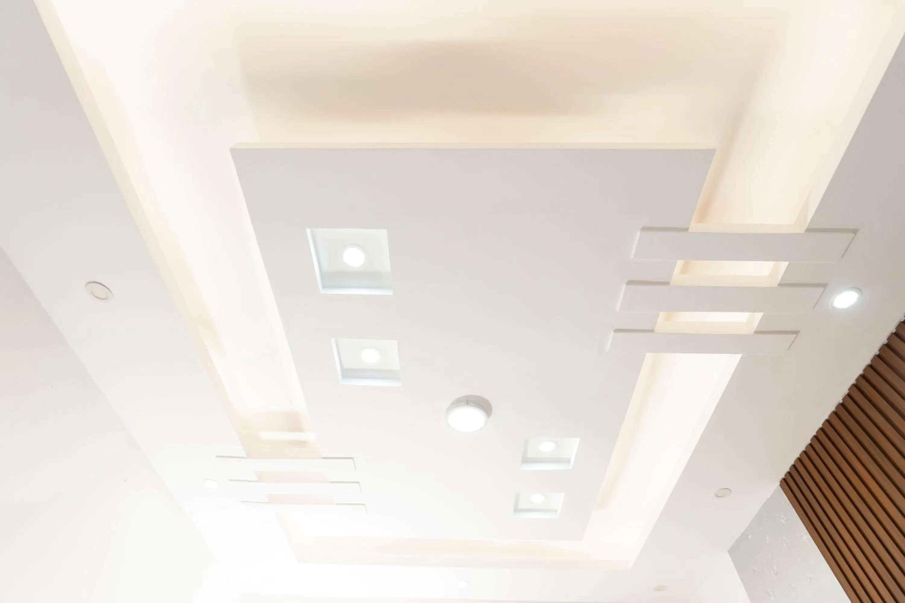 hair dresser in Biển Đông COMPLEX